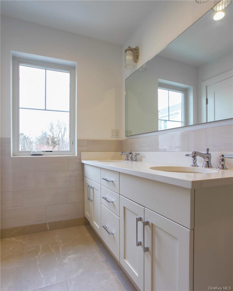 #11 photo, 3B Sterling Avenue, White Plains , NY 10606