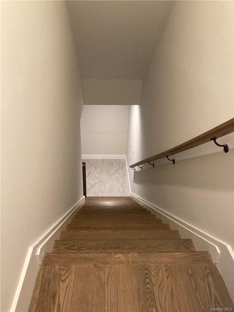 #15 photo, 3B Sterling Avenue, White Plains , NY 10606