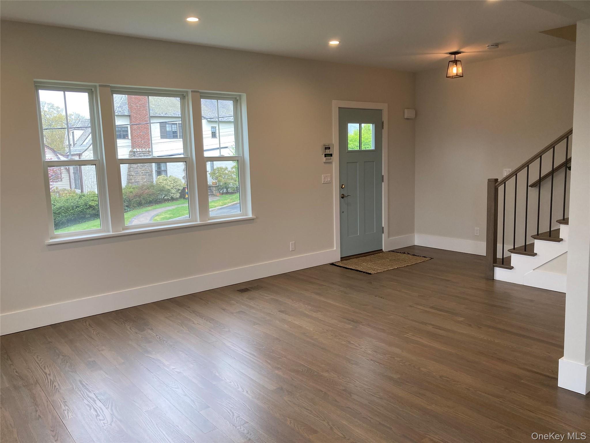 #5 photo, 3B Sterling Avenue, White Plains , NY 10606