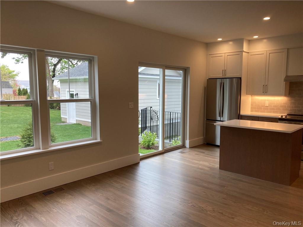 #8 photo, 3B Sterling Avenue, White Plains , NY 10606