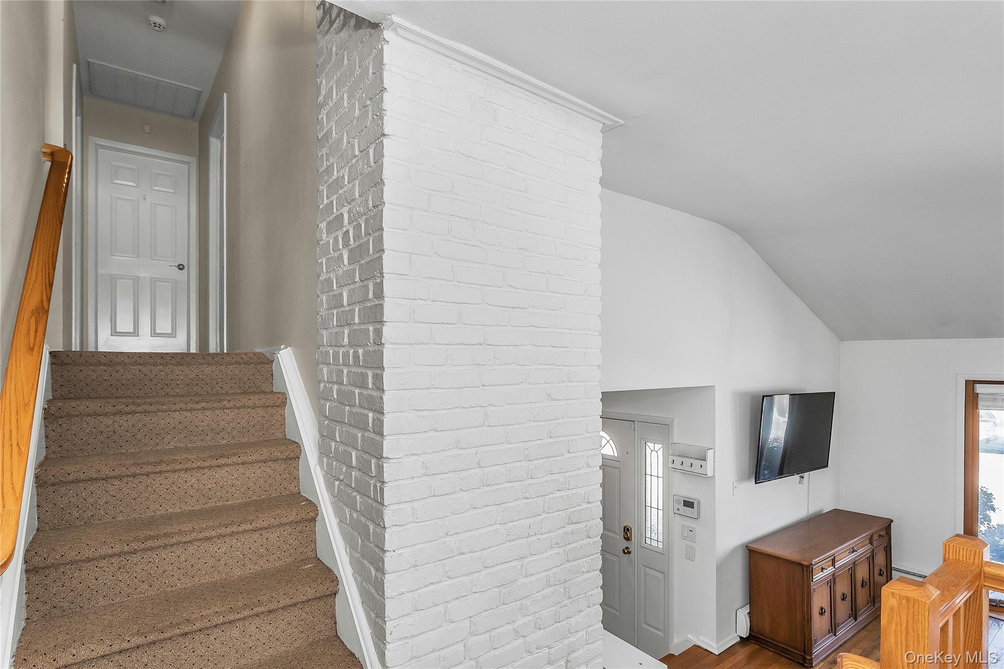 #13 photo, 2066 Holland Way, Merrick , NY 11566