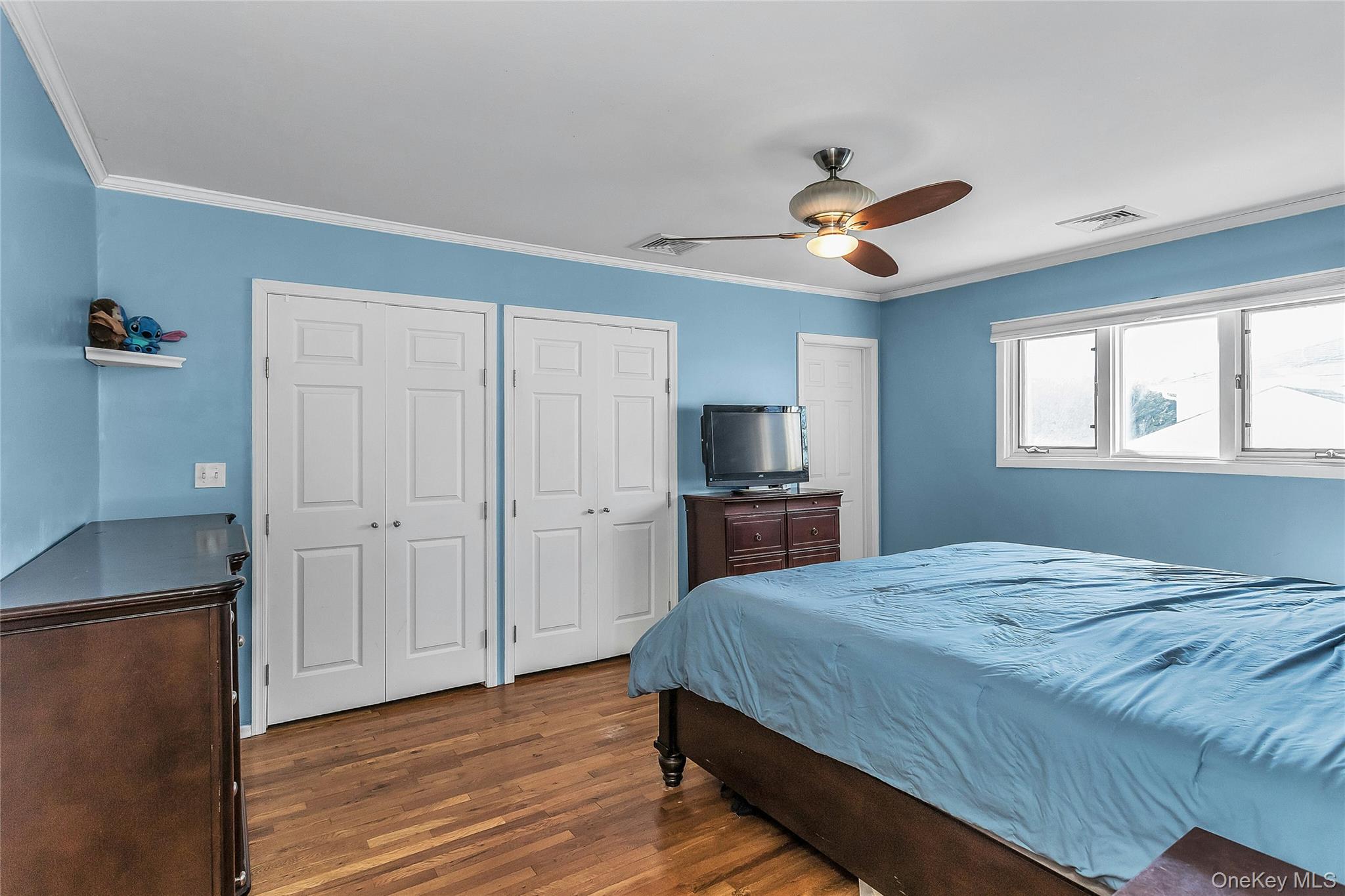 #14 photo, 2066 Holland Way, Merrick , NY 11566