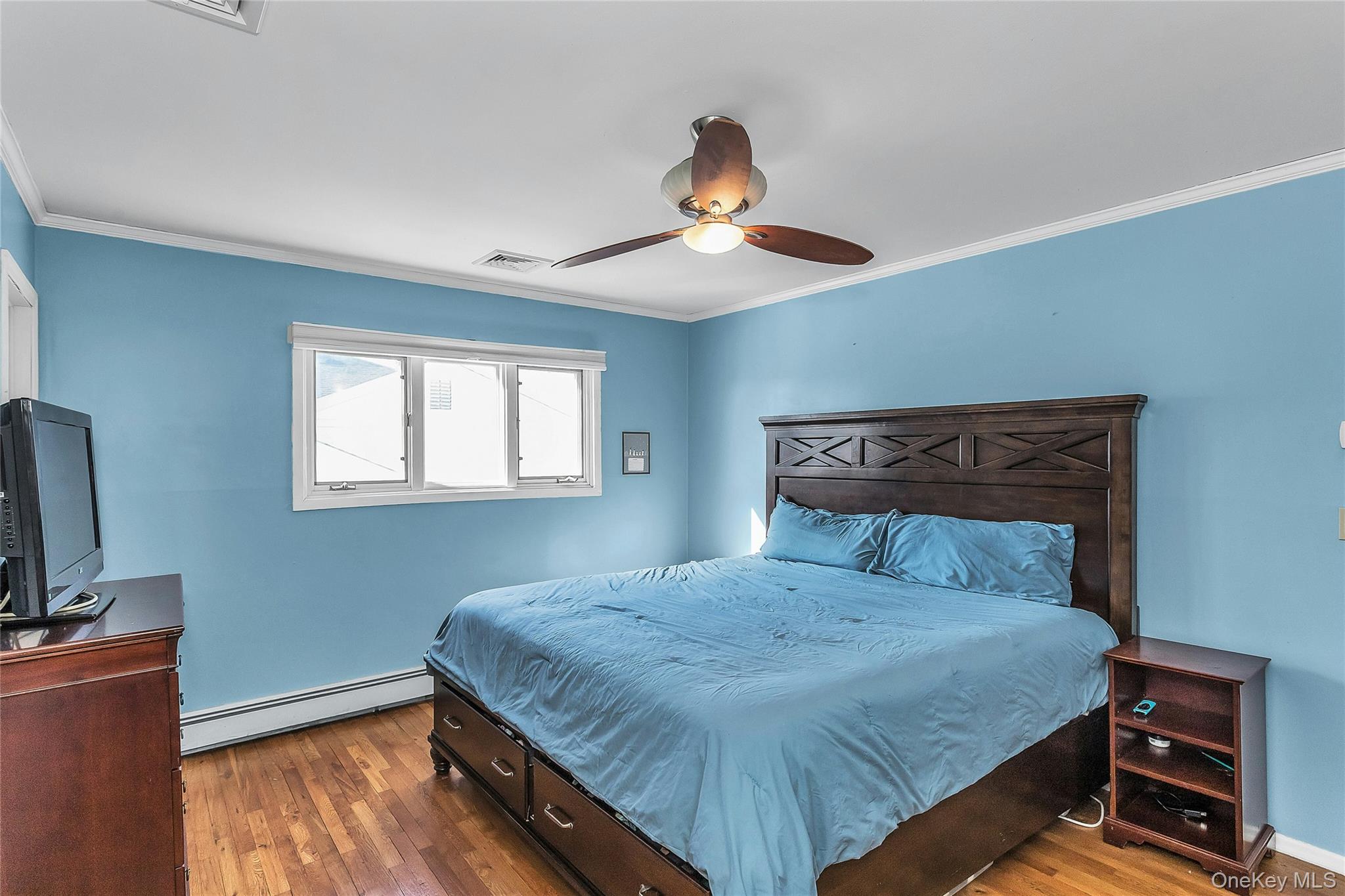 #15 photo, 2066 Holland Way, Merrick , NY 11566