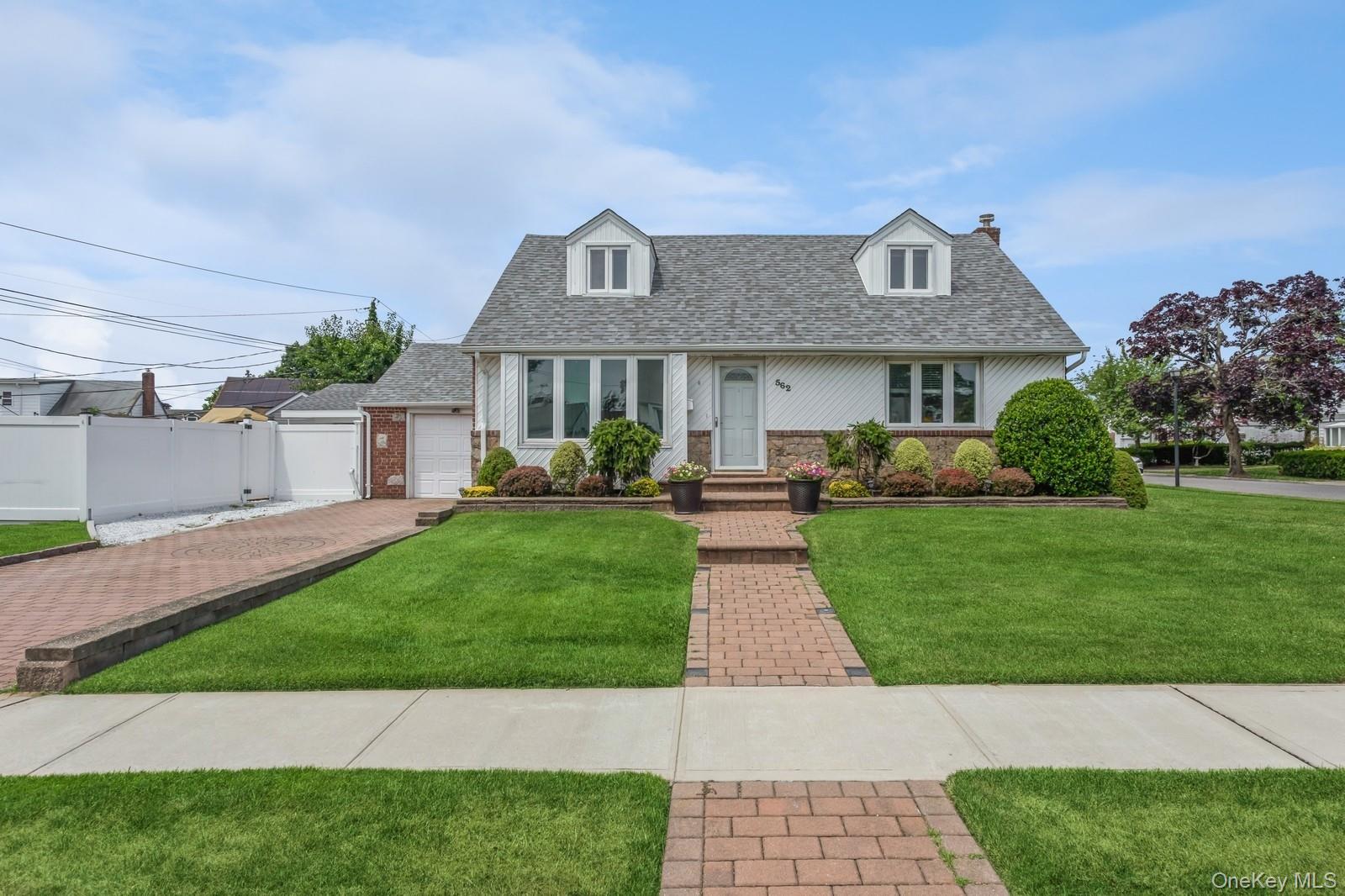 #1 photo, 562 Bernice Road, Franklin Square , NY 11010