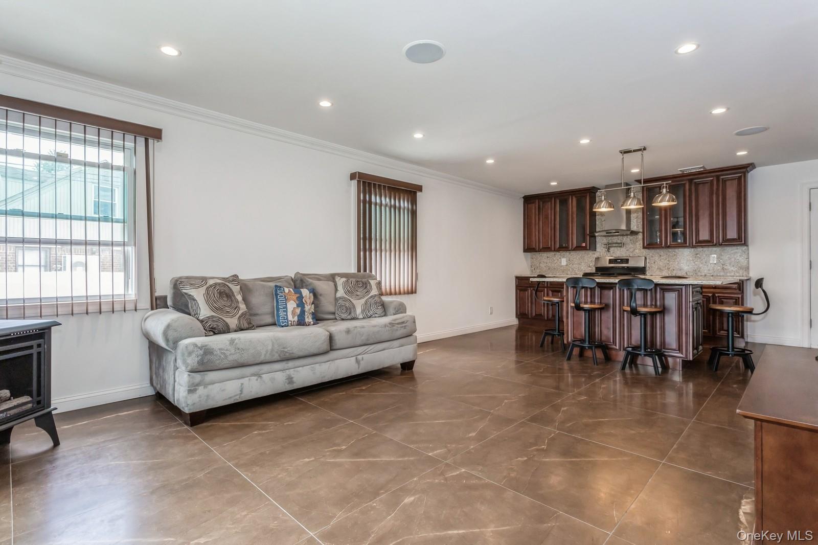 #14 photo, 562 Bernice Road, Franklin Square , NY 11010