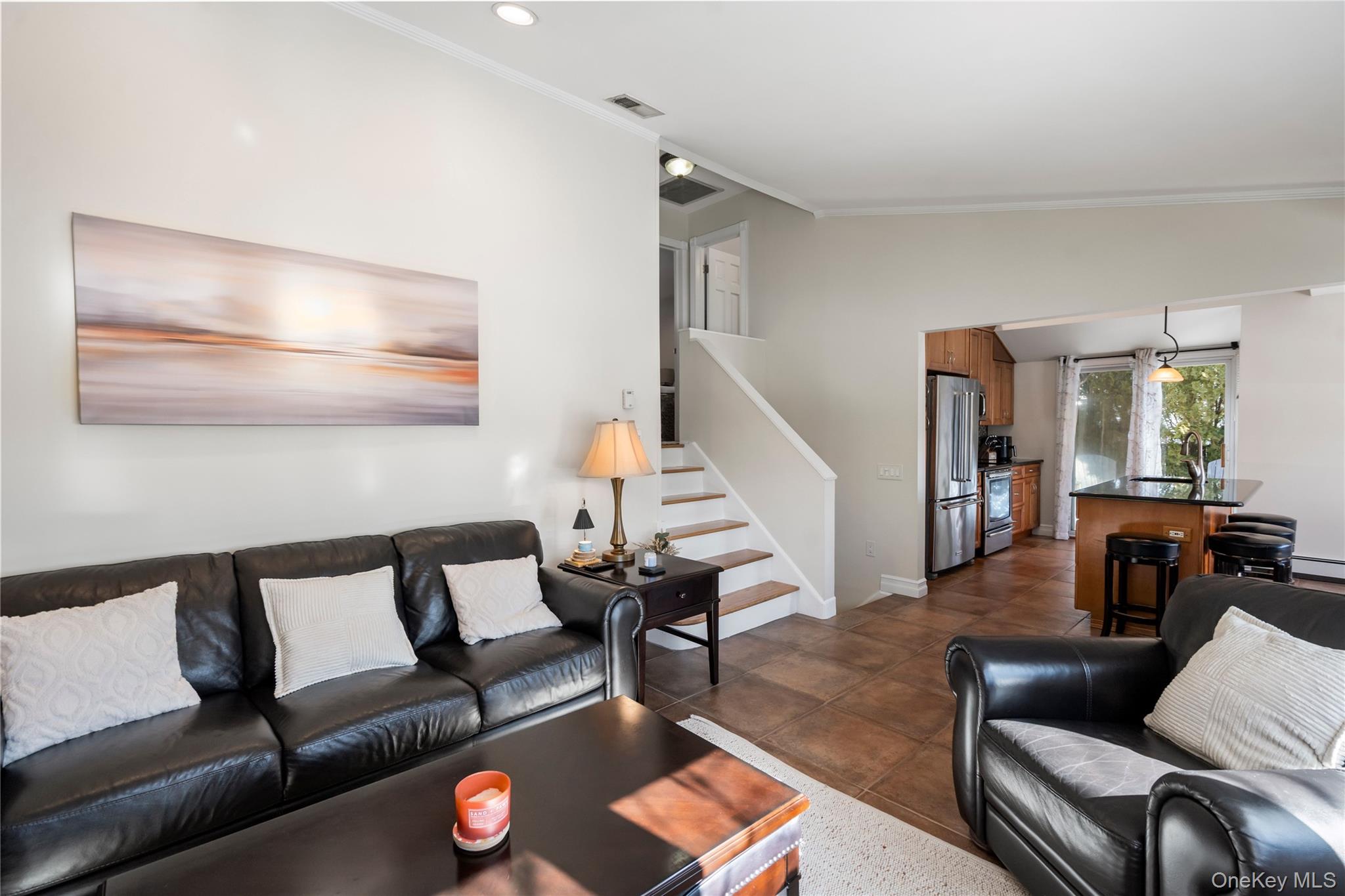 #18 photo, 237 Linden Street, Нассау ‖ Massapequa Park , NY 11762