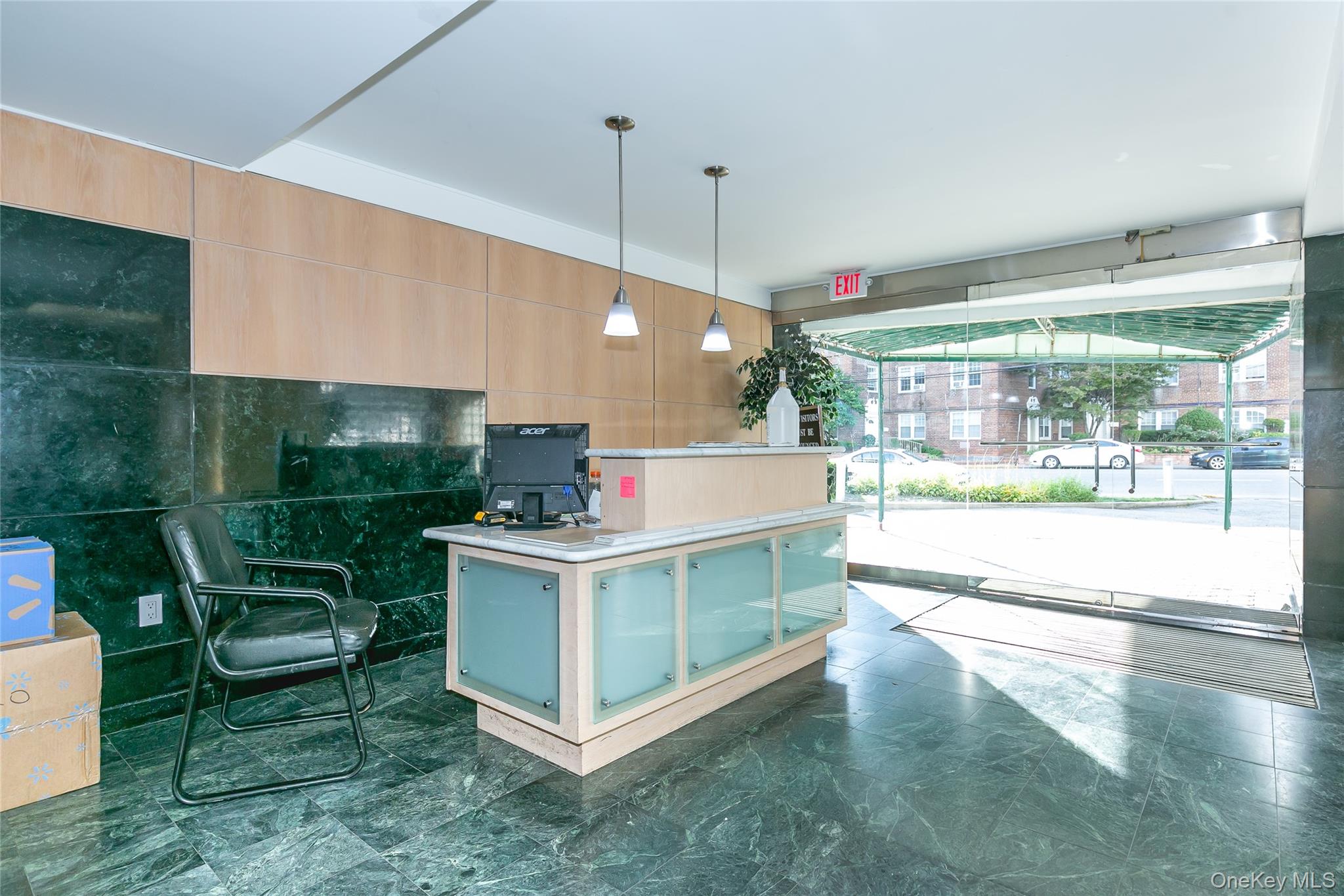 #2 photo, 88 Cuttermill Road, Great Neck , NY 11021