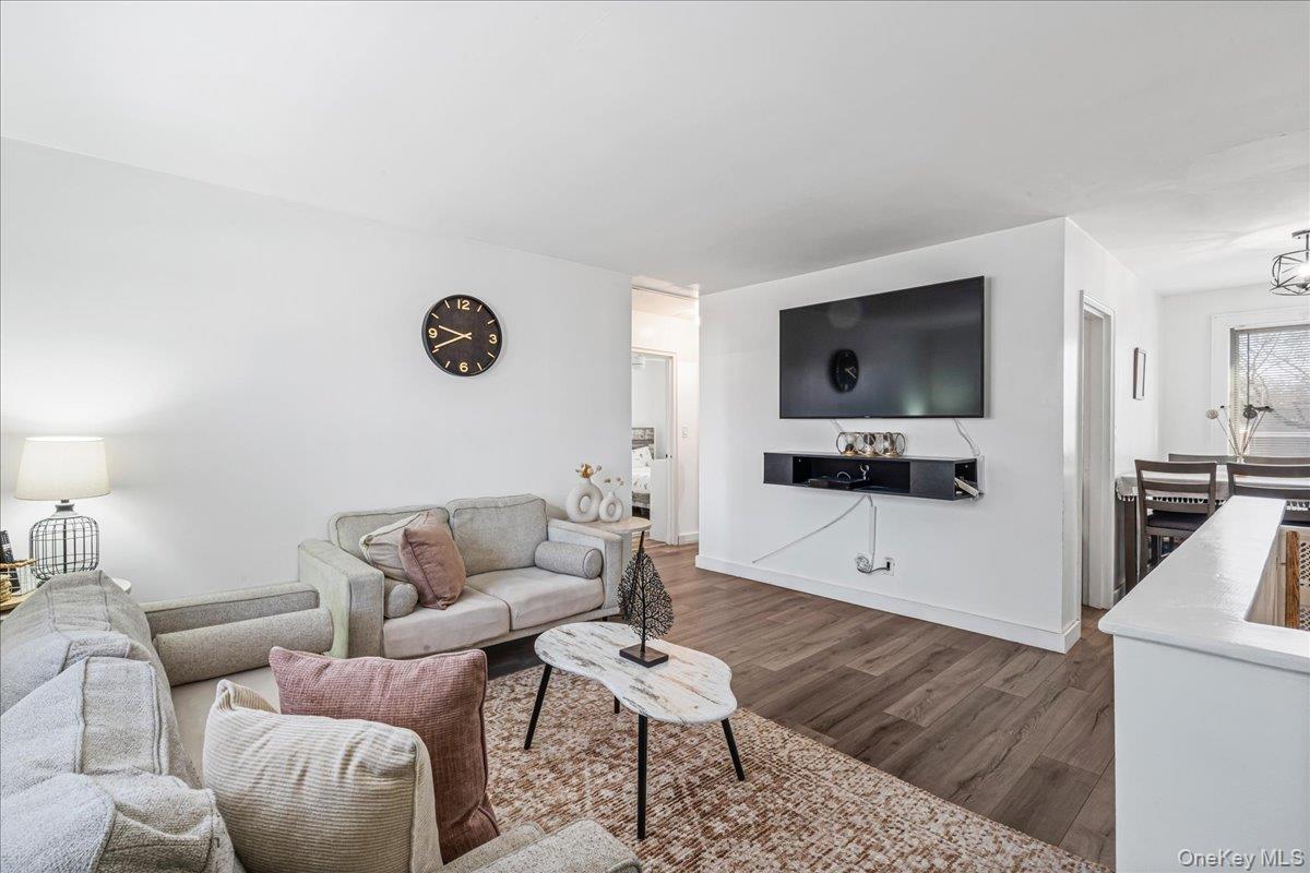 #11 photo, 67-49 Bell Boulevard, Oakland Gardens , NY 11364