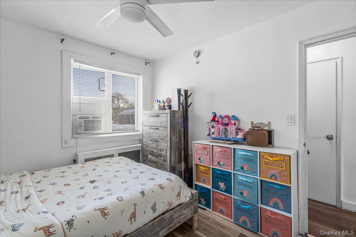 #8 photo, 67-49 Bell Boulevard, Oakland Gardens , NY 11364