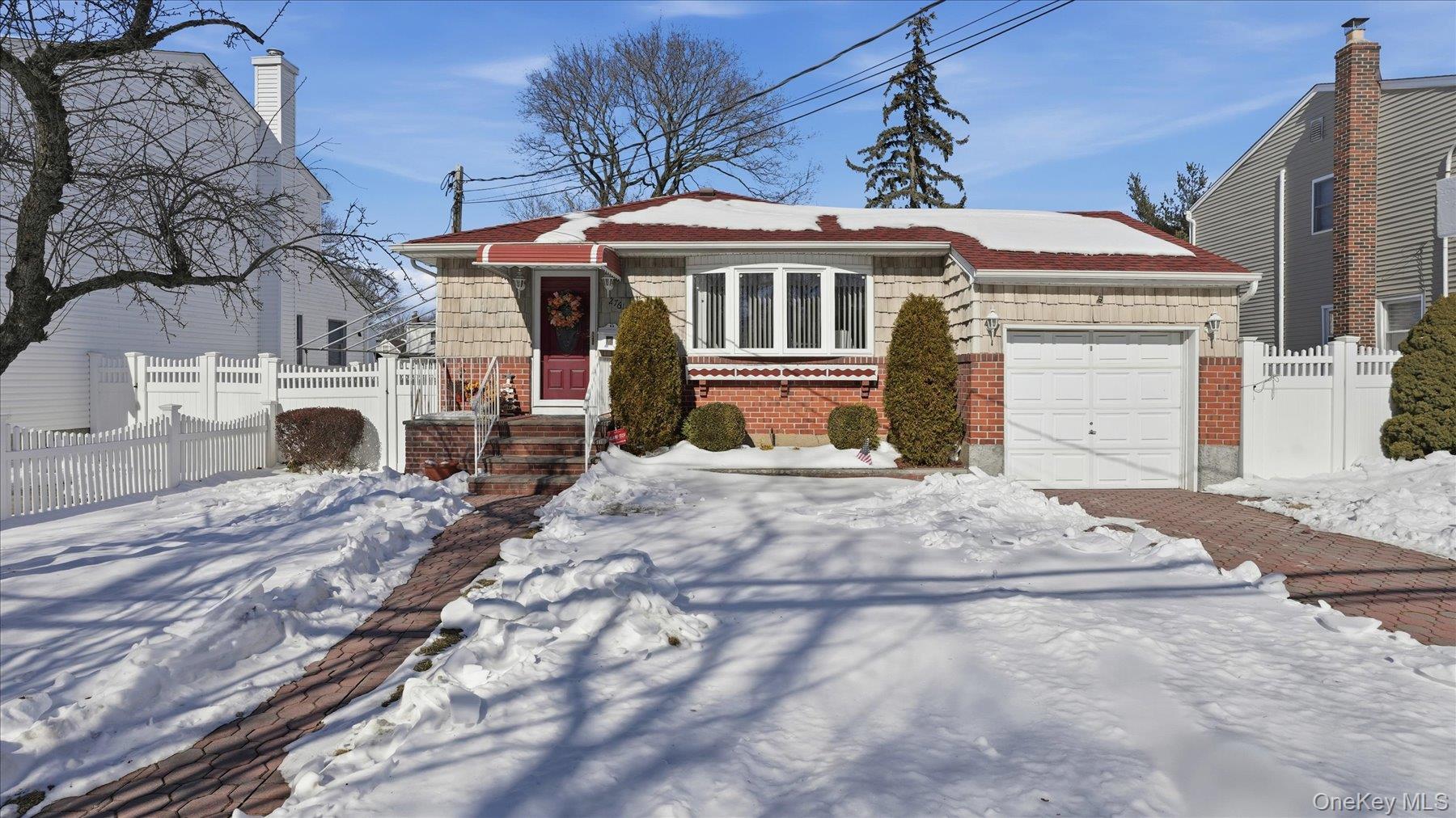 #1 photo, 2761 Preston Place, מחוז נסאו North Bellmore , NY 11710