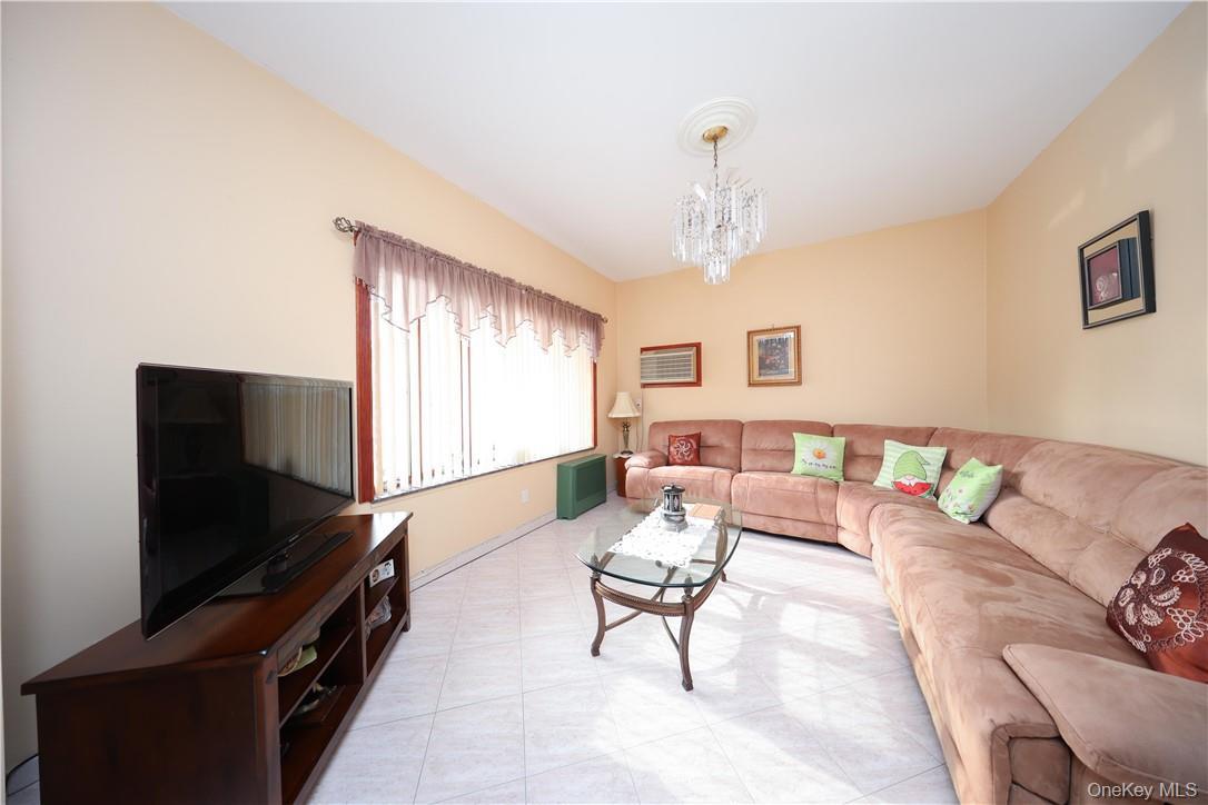 #4 photo, 1361 Bay Ridge Parkway, Brooklyn , NY 11228