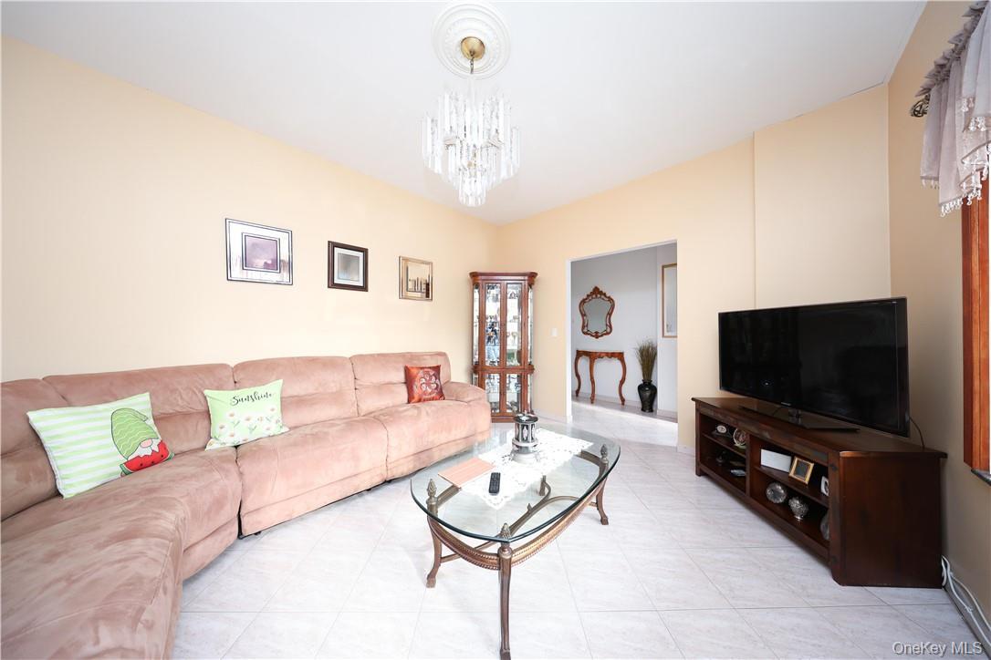 #5 photo, 1361 Bay Ridge Parkway, Brooklyn , NY 11228