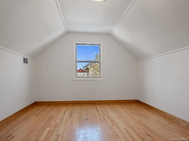 #18 photo, 73-33 188th Street, Куинс ‖ Fresh Meadows , NY 11366