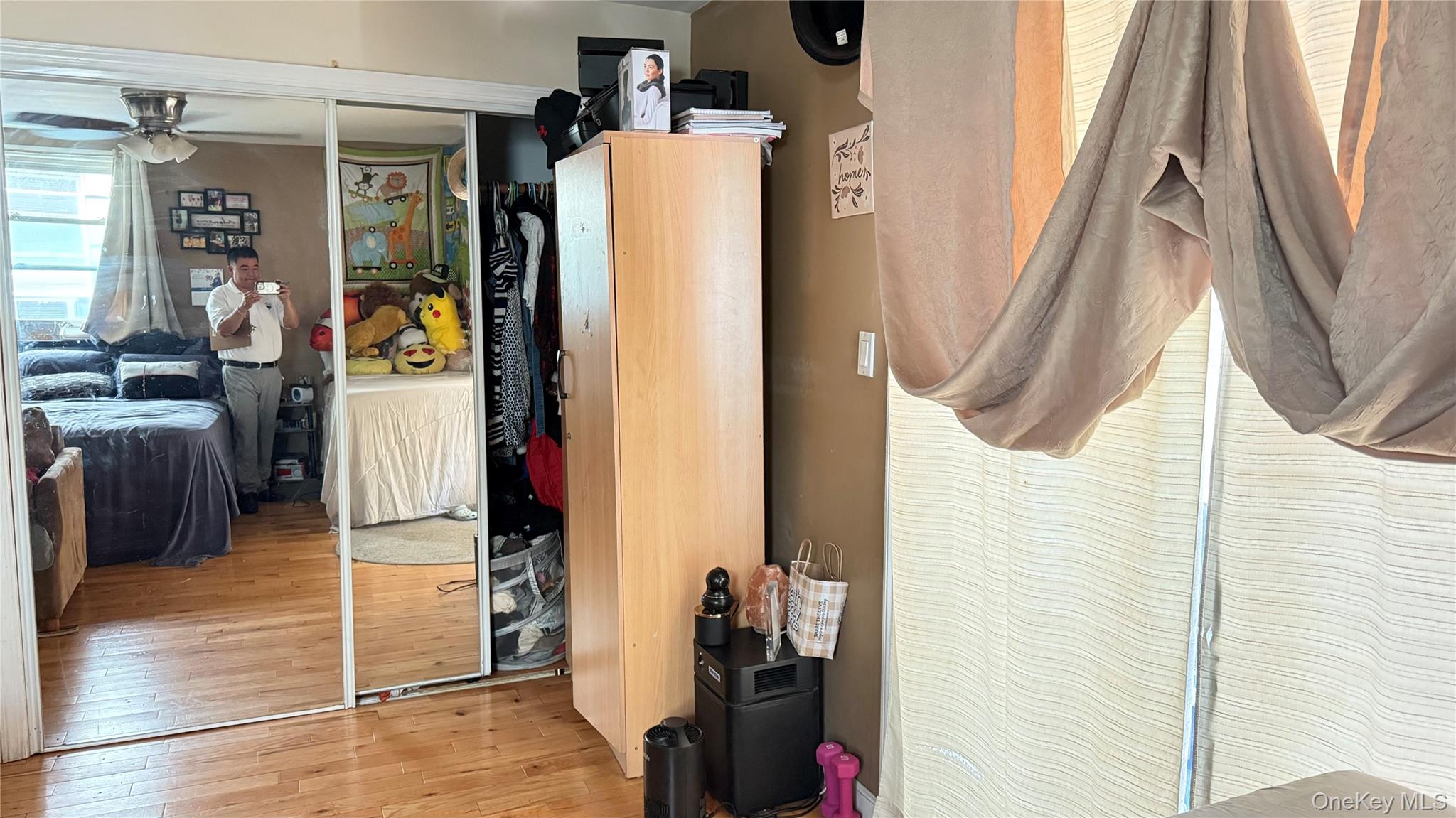 #10 photo, 6911 58th Road, Куинс ‖ Maspeth , NY 11378