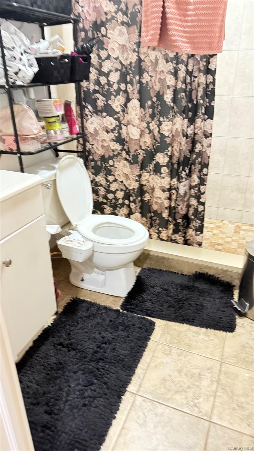 #14 photo, 6911 58th Road, Куинс ‖ Maspeth , NY 11378