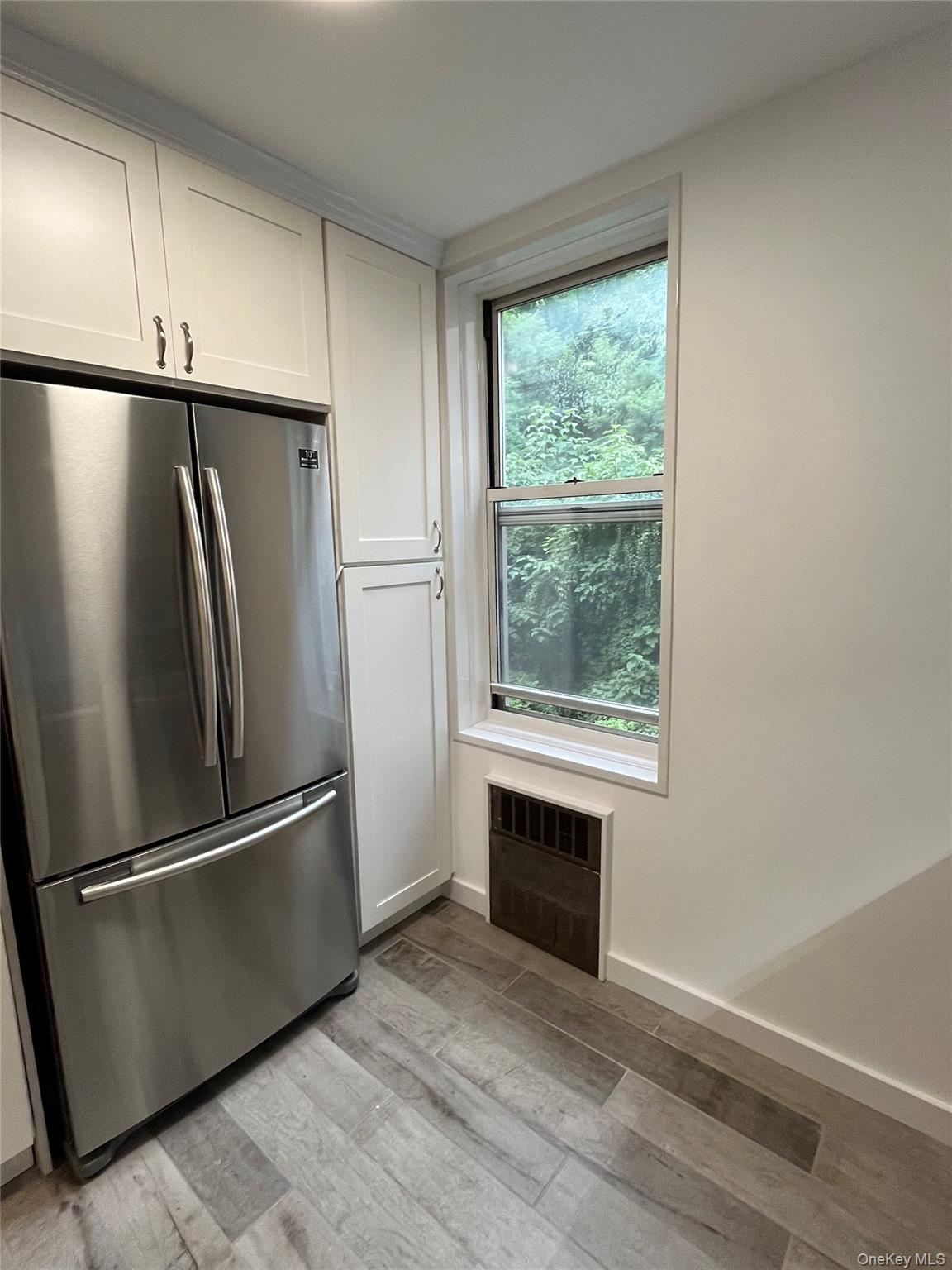 #6 photo, 54-25 Valles Avenue, ब्रोंक्स Bronx , NY 10471