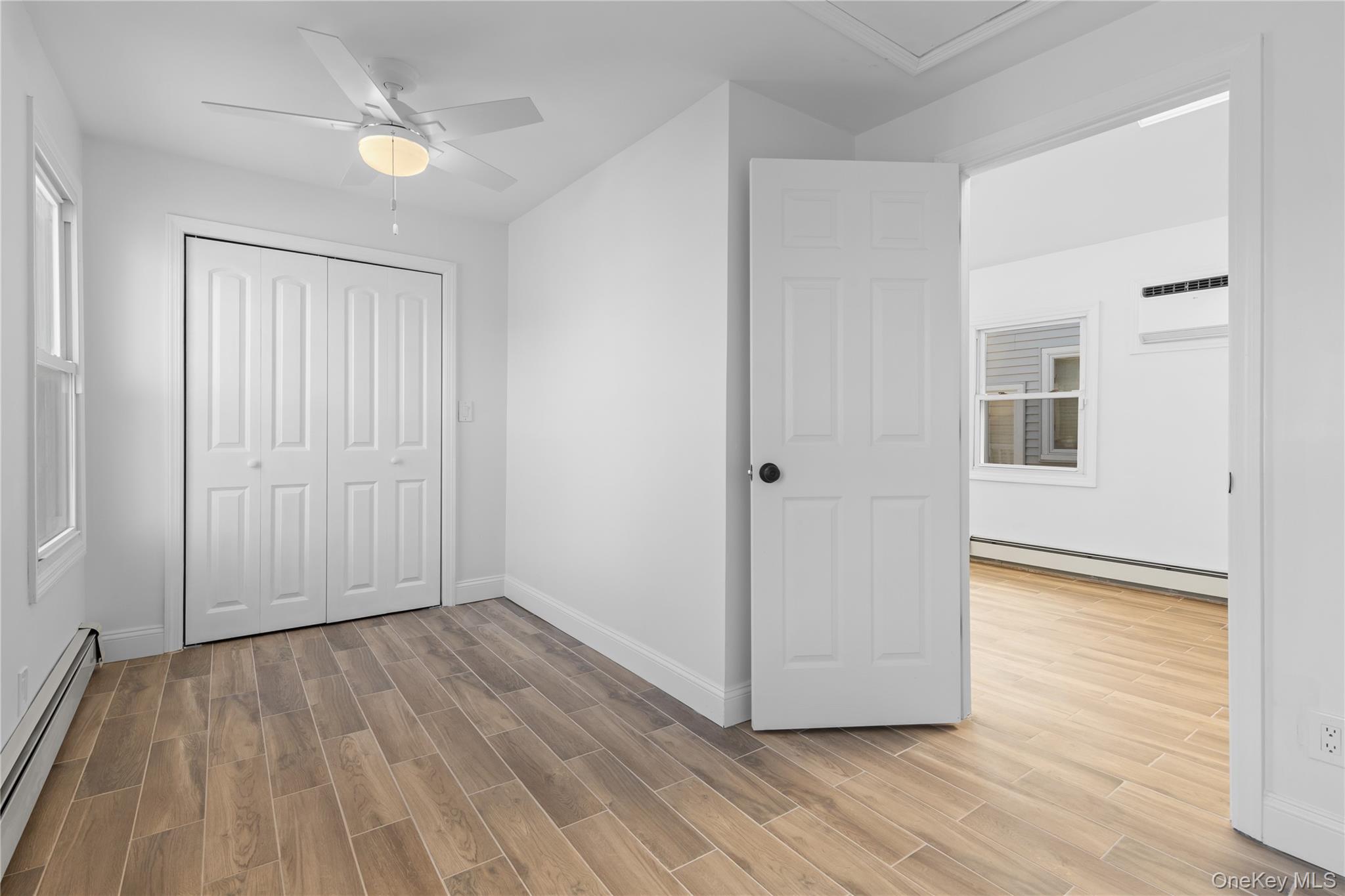 #15 photo, 75 Wisconsin Street, מחוז נסאו Long Beach , NY 11561