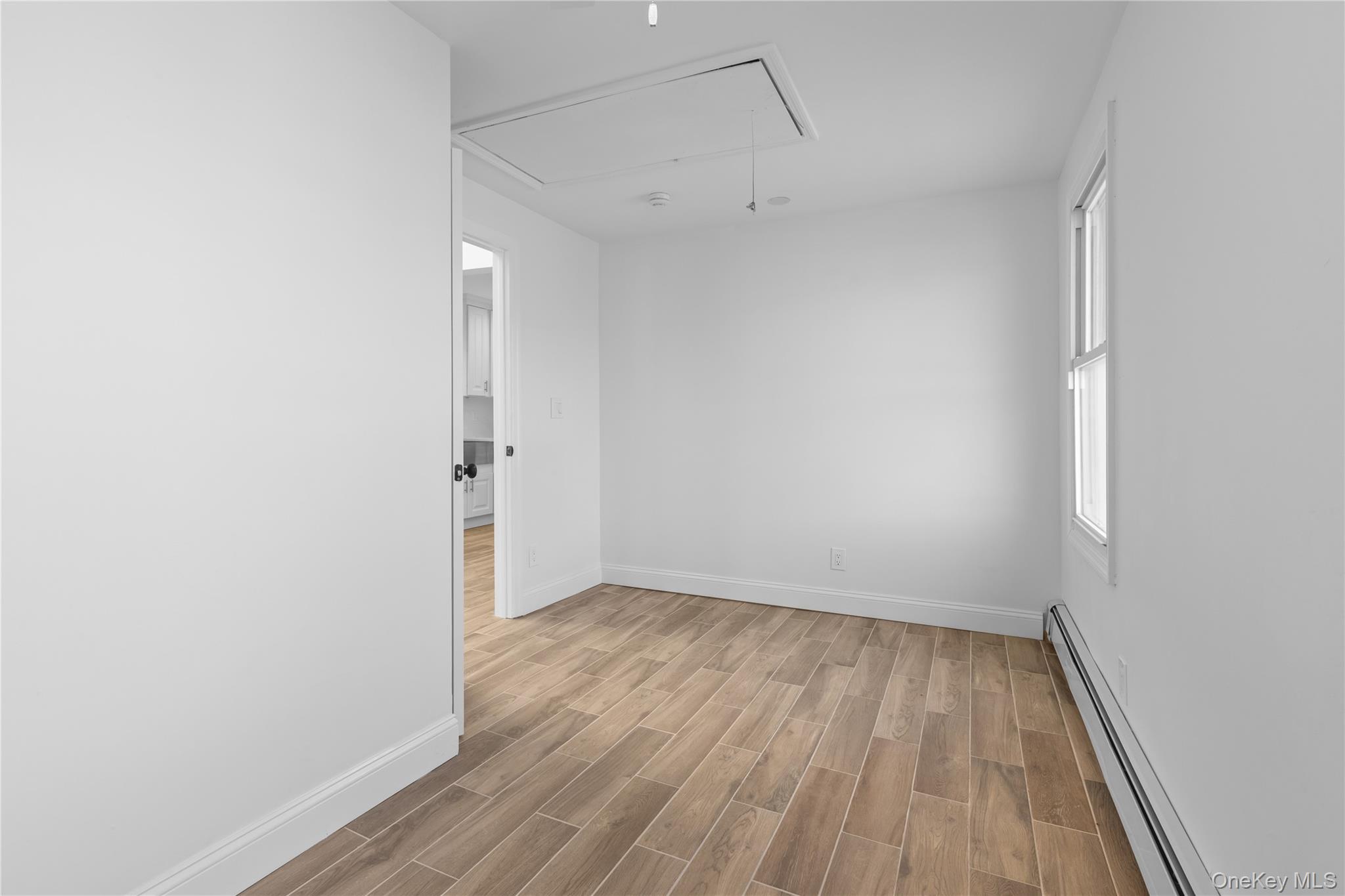 #16 photo, 75 Wisconsin Street, מחוז נסאו Long Beach , NY 11561