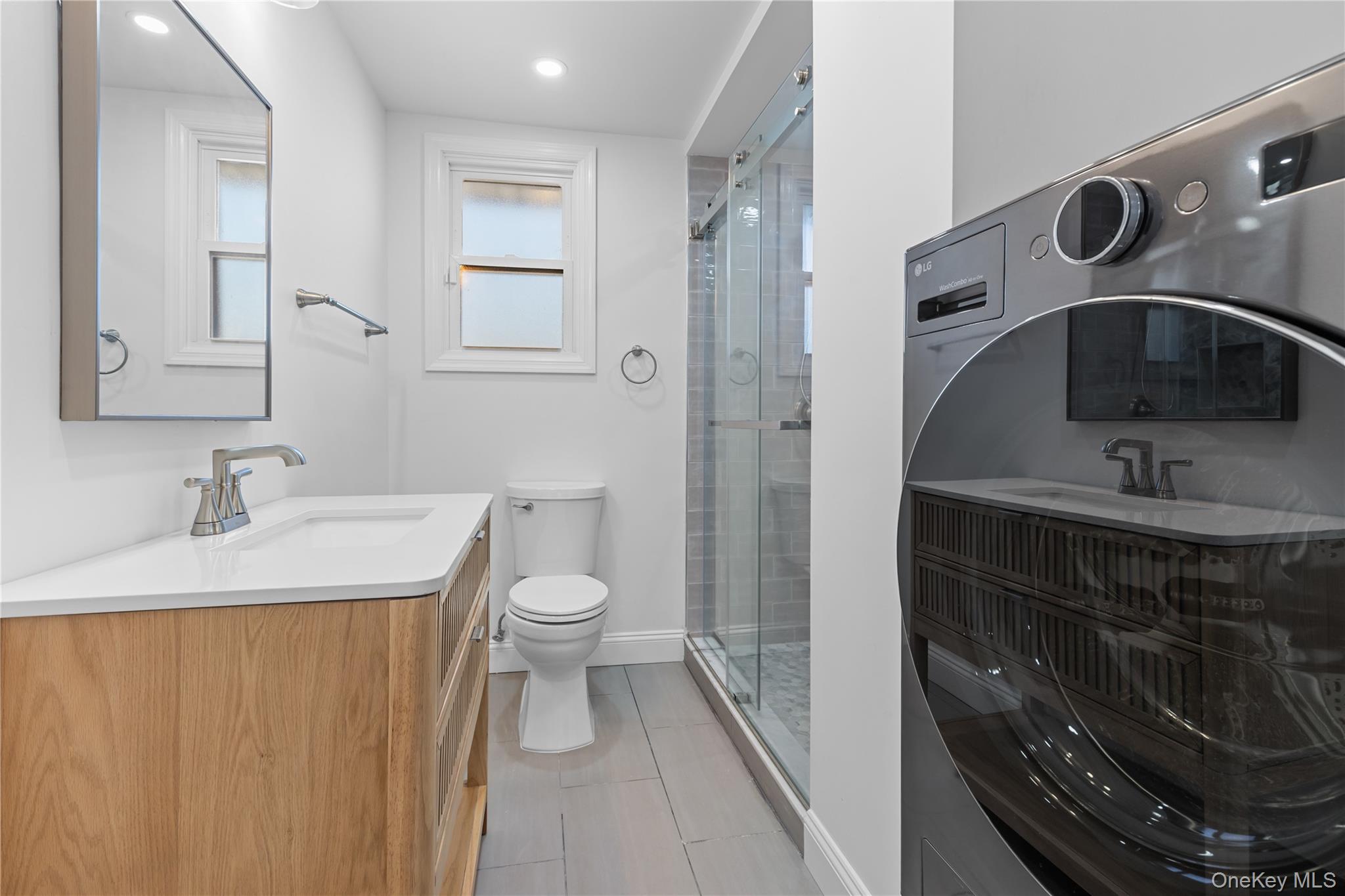 #18 photo, 75 Wisconsin Street, מחוז נסאו Long Beach , NY 11561