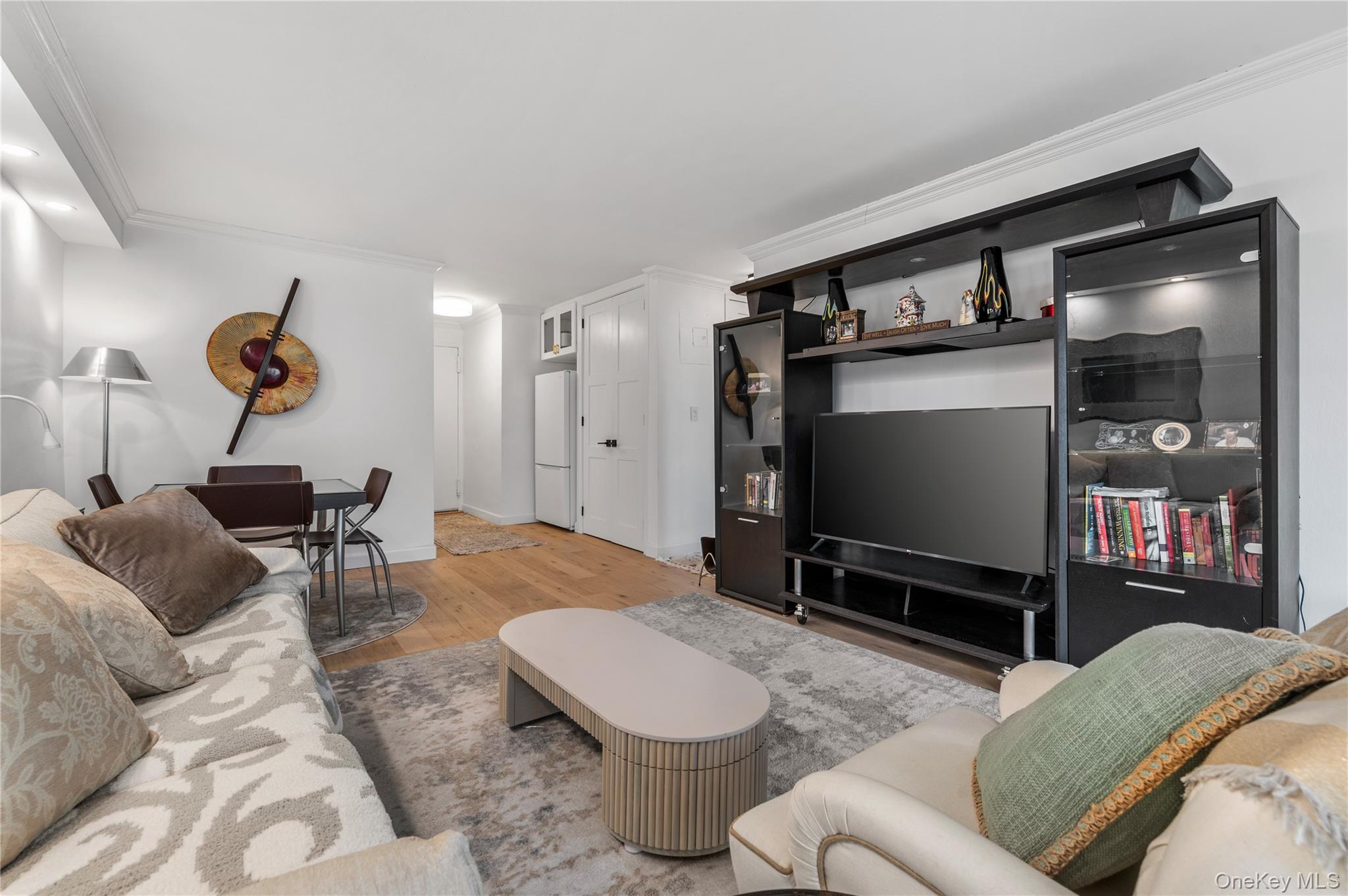 #9 photo, 17-85 215, קווינס Bayside , NY 11360