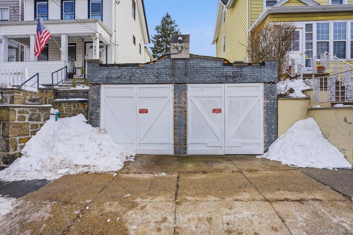 #3 photo, 340 East 235th Street, Bronx , NY 10470