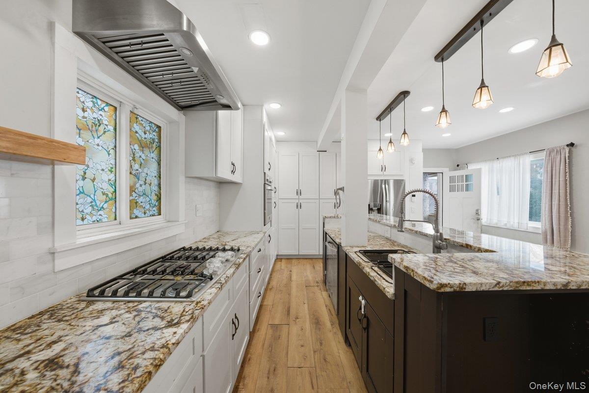 #7 photo, 340 East 235th Street, Bronx , NY 10470