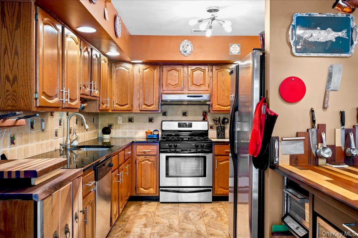 #7 photo, 25 Village Gate Way, Nyack , NY 10960