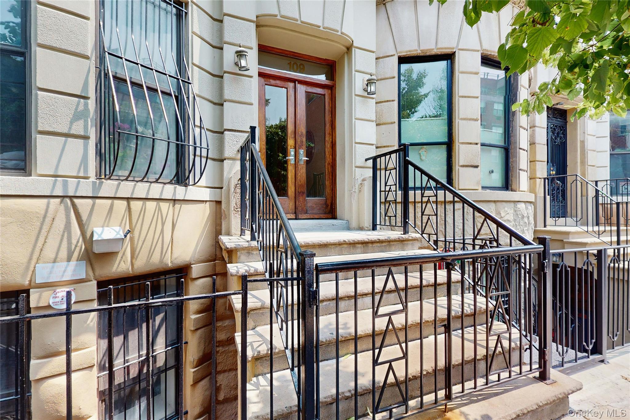 #2 photo, 109 W 117th Street, मैनहटन New York (Manhattan) , NY 10026