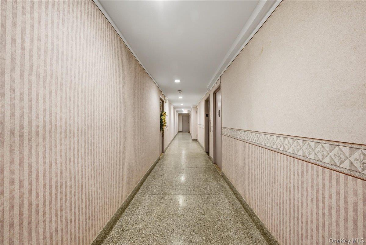 #9 photo, 266 Pelham Road, 纽约州 New Rochelle , NY 10805