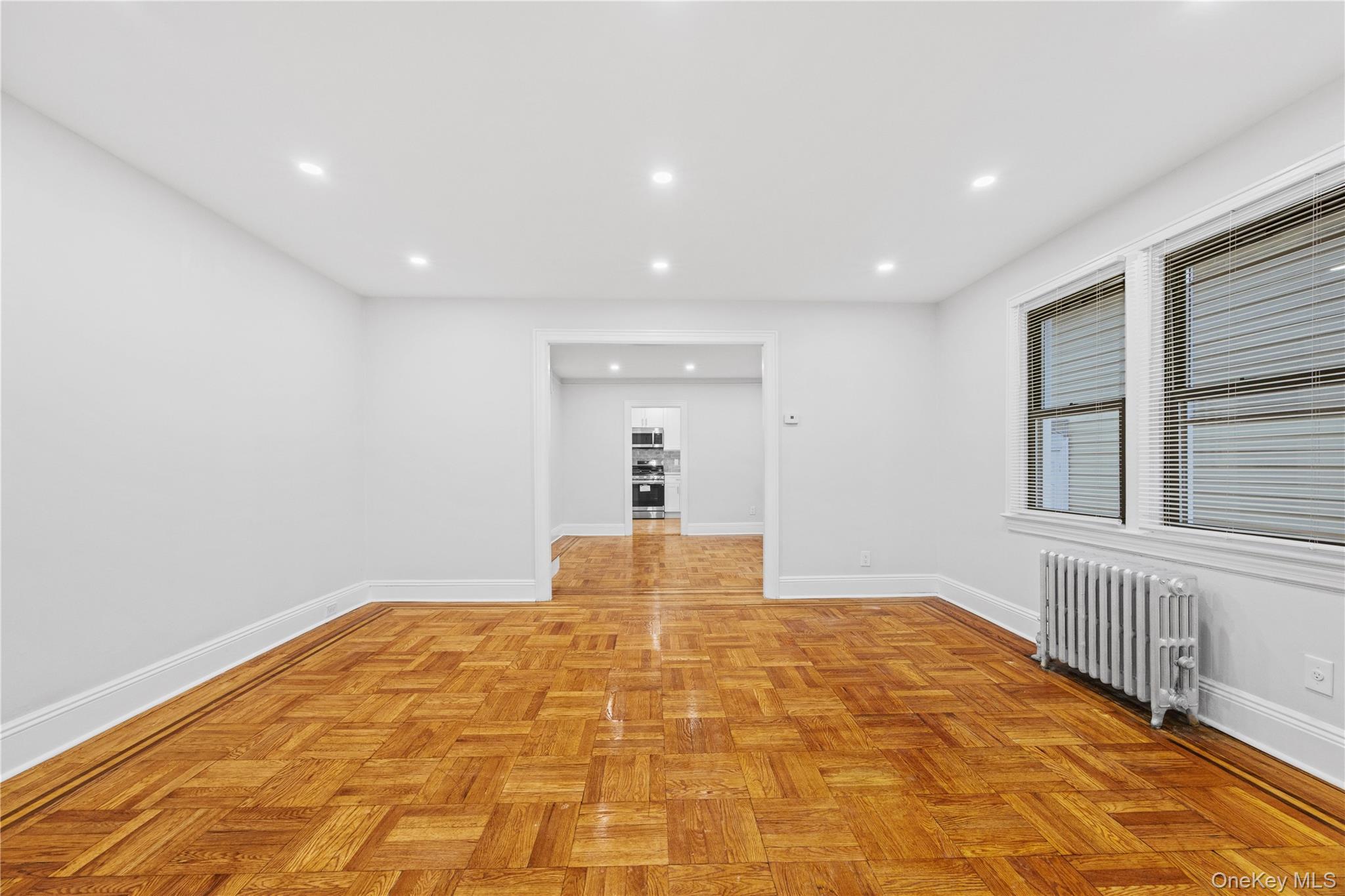 #7 photo, 2054 Saint Paul Avenue, Бронкс ‖ Bronx , NY 10461