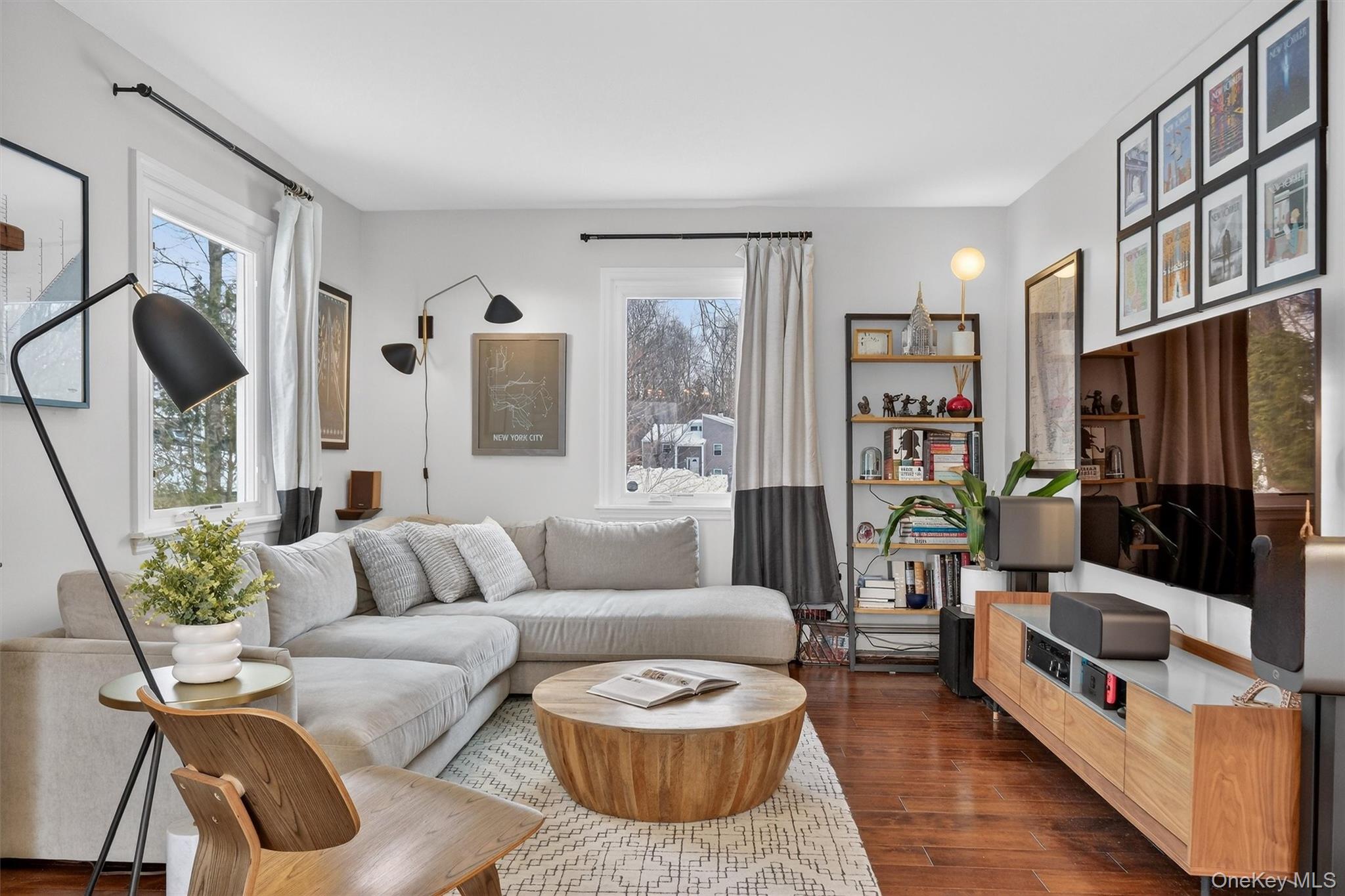 #10 photo, 5 Larch Court, Poughkeepsie , NY 12603