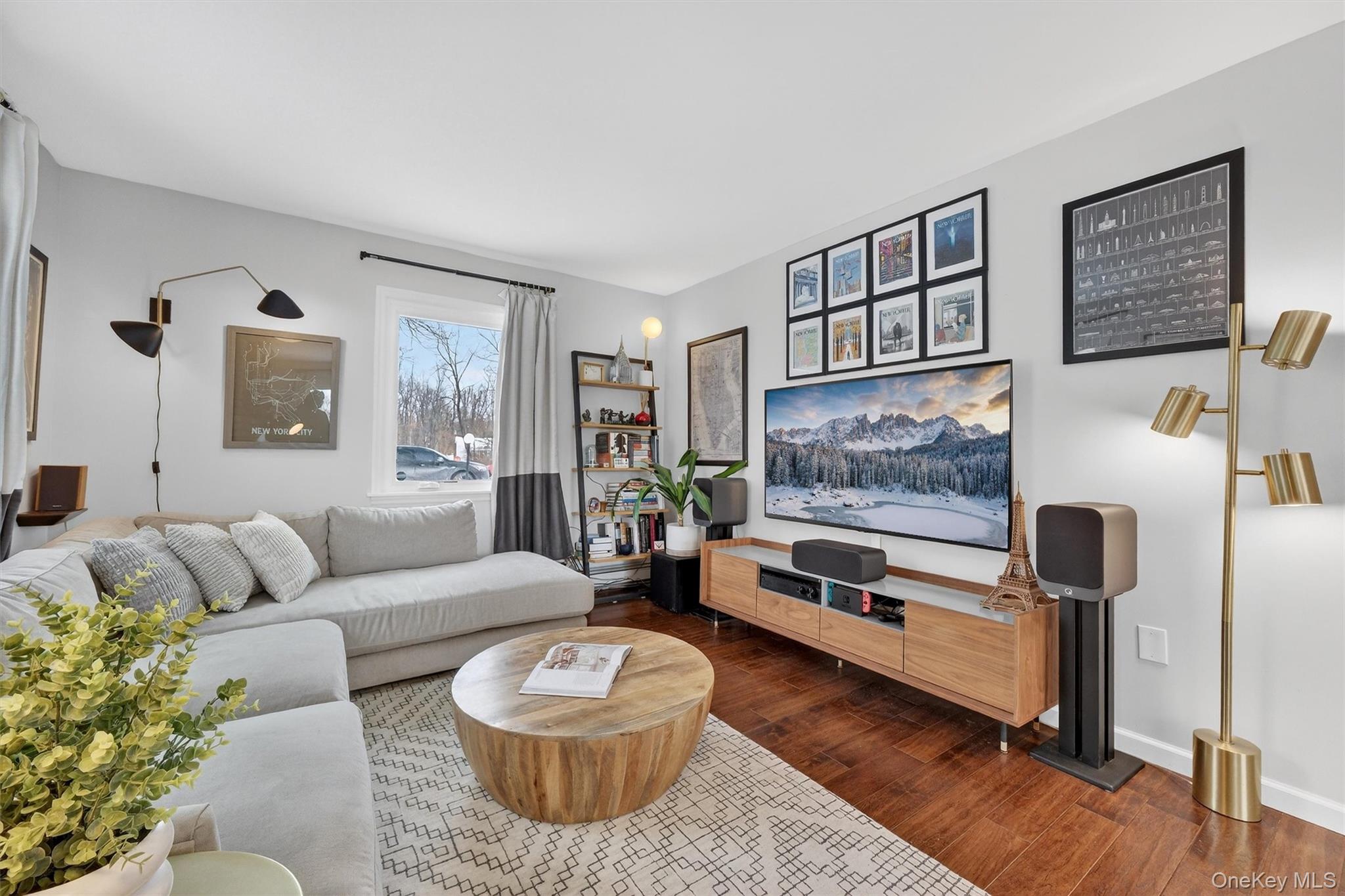 #11 photo, 5 Larch Court, Poughkeepsie , NY 12603