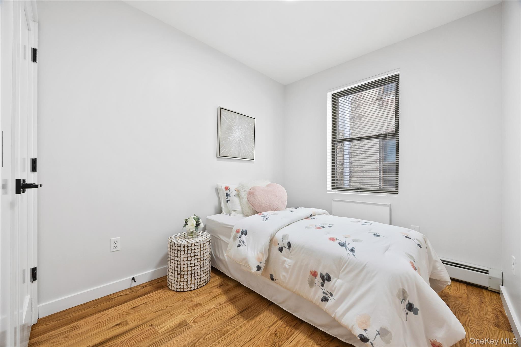 #11 photo, 518 Morris Park Avenue, הברונקס Bronx , NY 10460