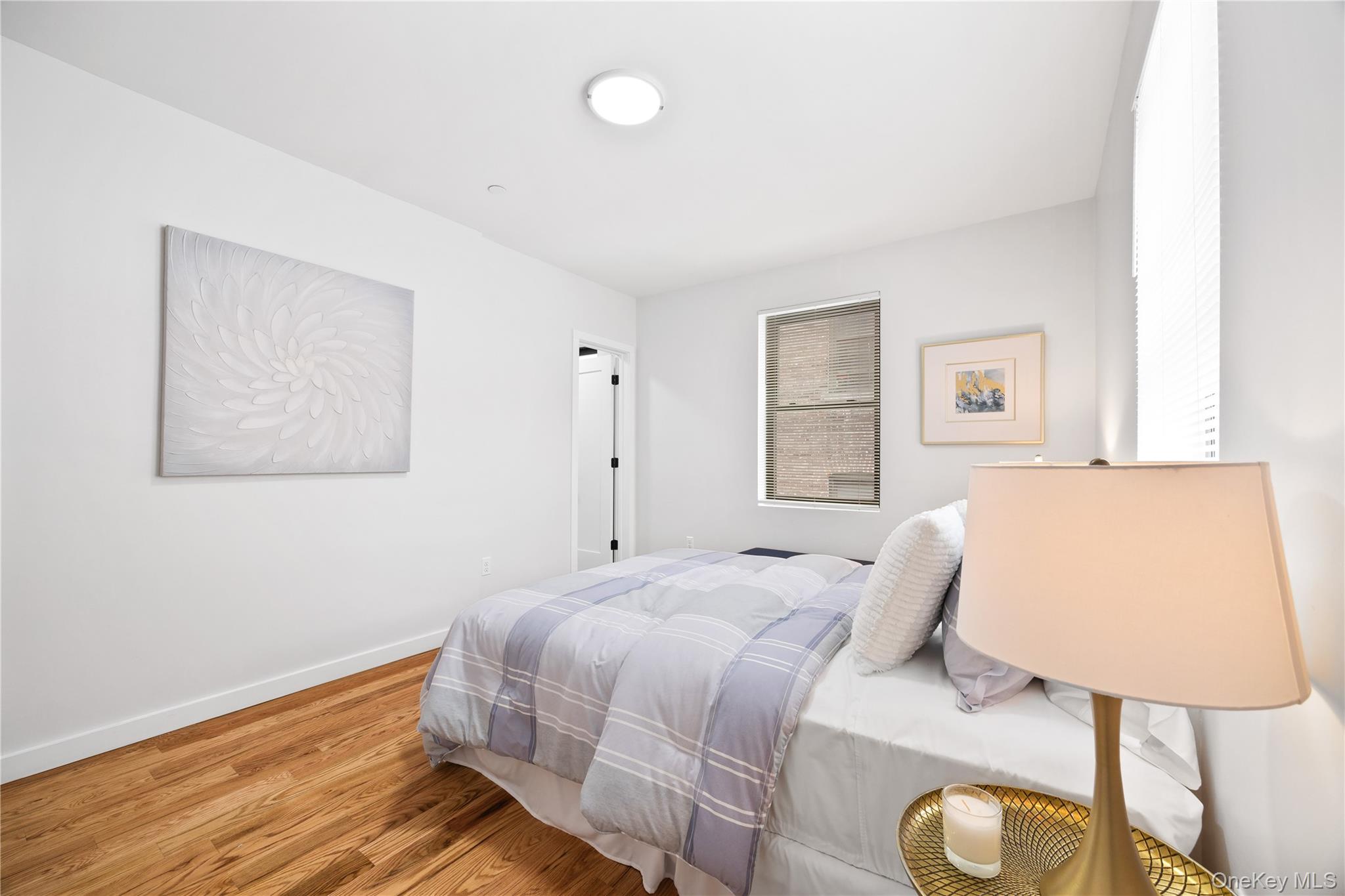 #14 photo, 518 Morris Park Avenue, הברונקס Bronx , NY 10460