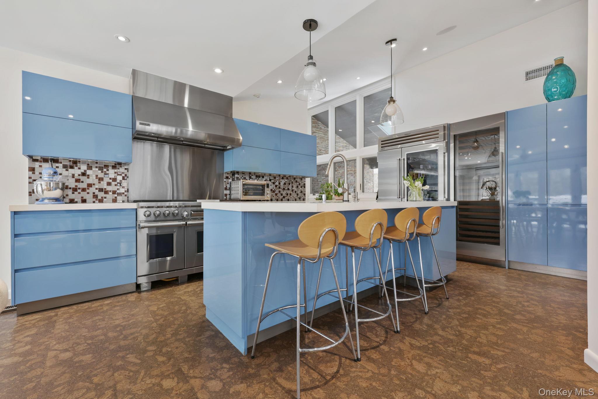 #7 photo, 10 Lincoln Road, Scarsdale , NY 10583