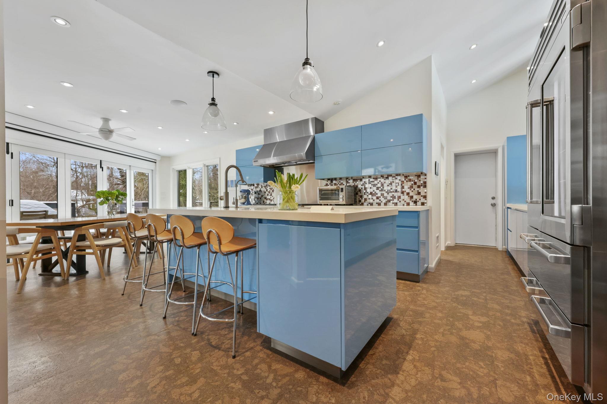 #8 photo, 10 Lincoln Road, Scarsdale , NY 10583