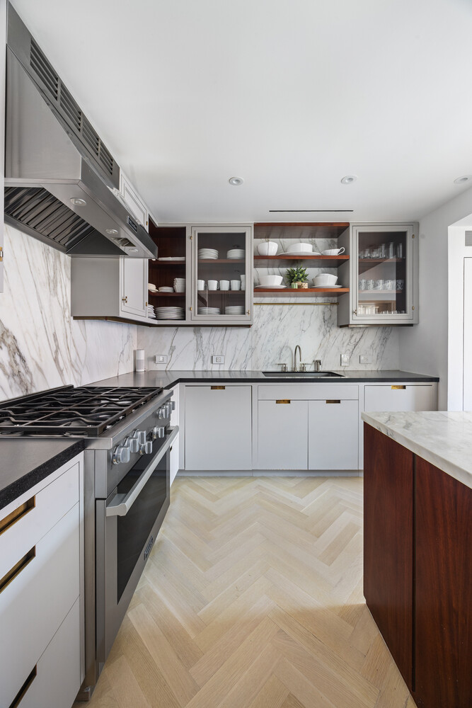 #10 photo, 275 W 10TH Street, מנהטן West Village , NY 10014