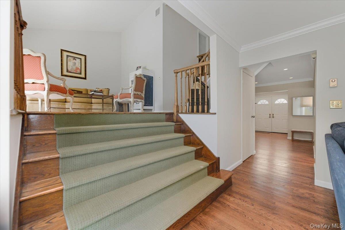 #15 photo, 974 Mildred Drive, नासाउ काउंटी Baldwin , NY 11510