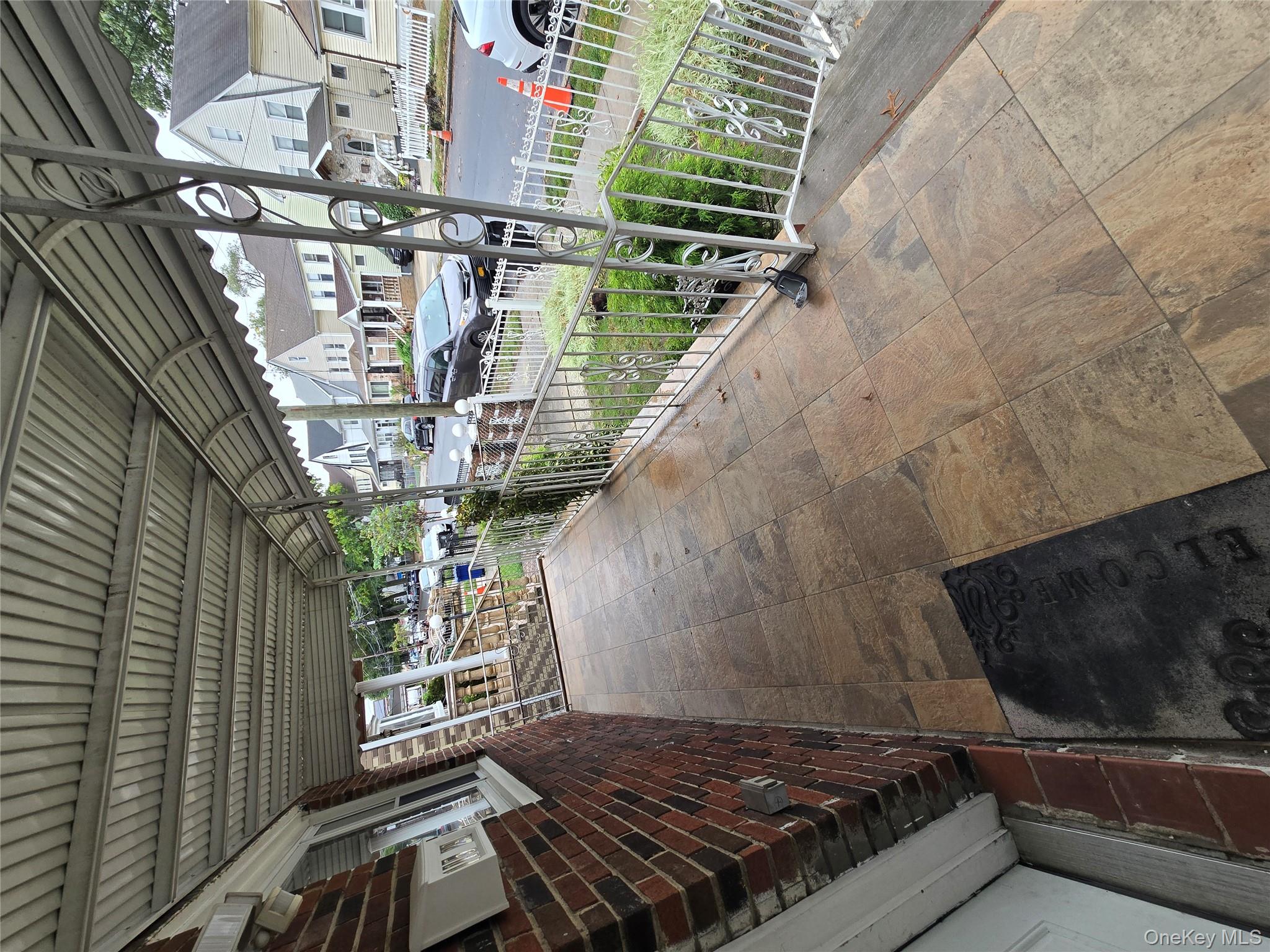 #7 photo, 115-29 198th Street, קווינס Saint Albans , NY 11412