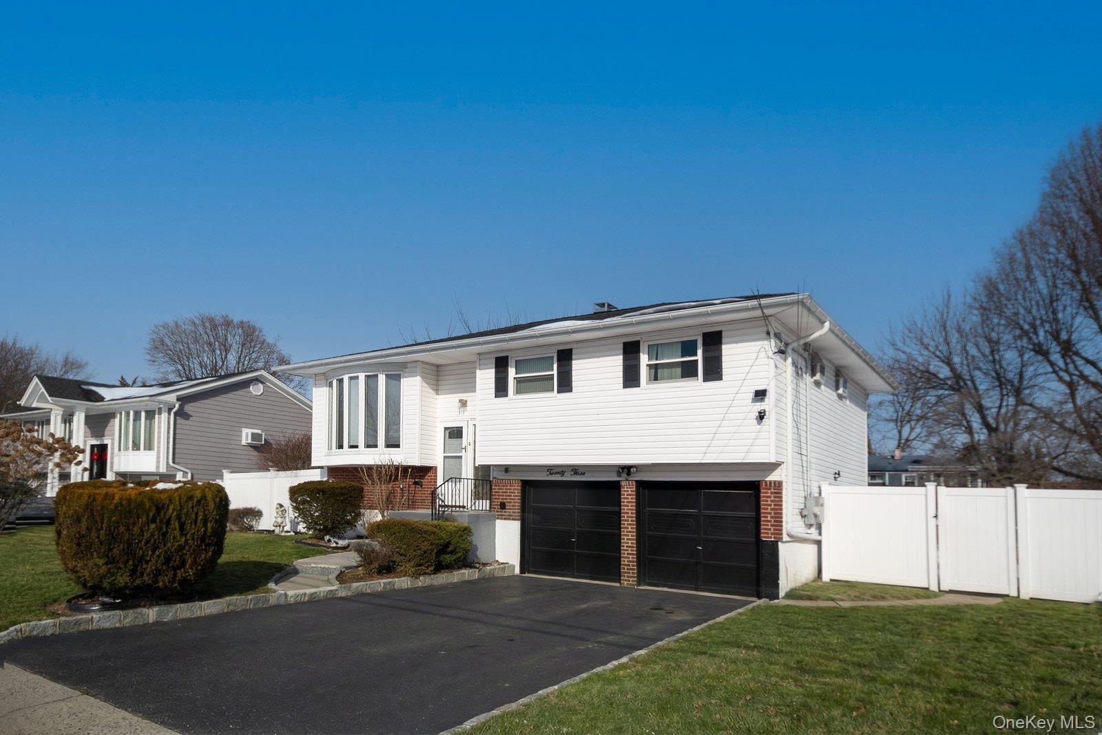 #2 photo, 23 Frank Street, Brentwood , NY 11717