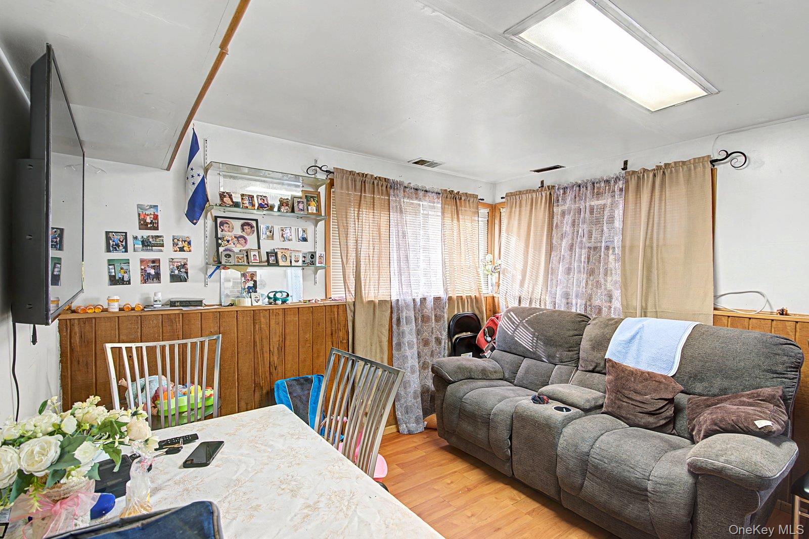 #20 photo, 23 Frank Street, Brentwood , NY 11717