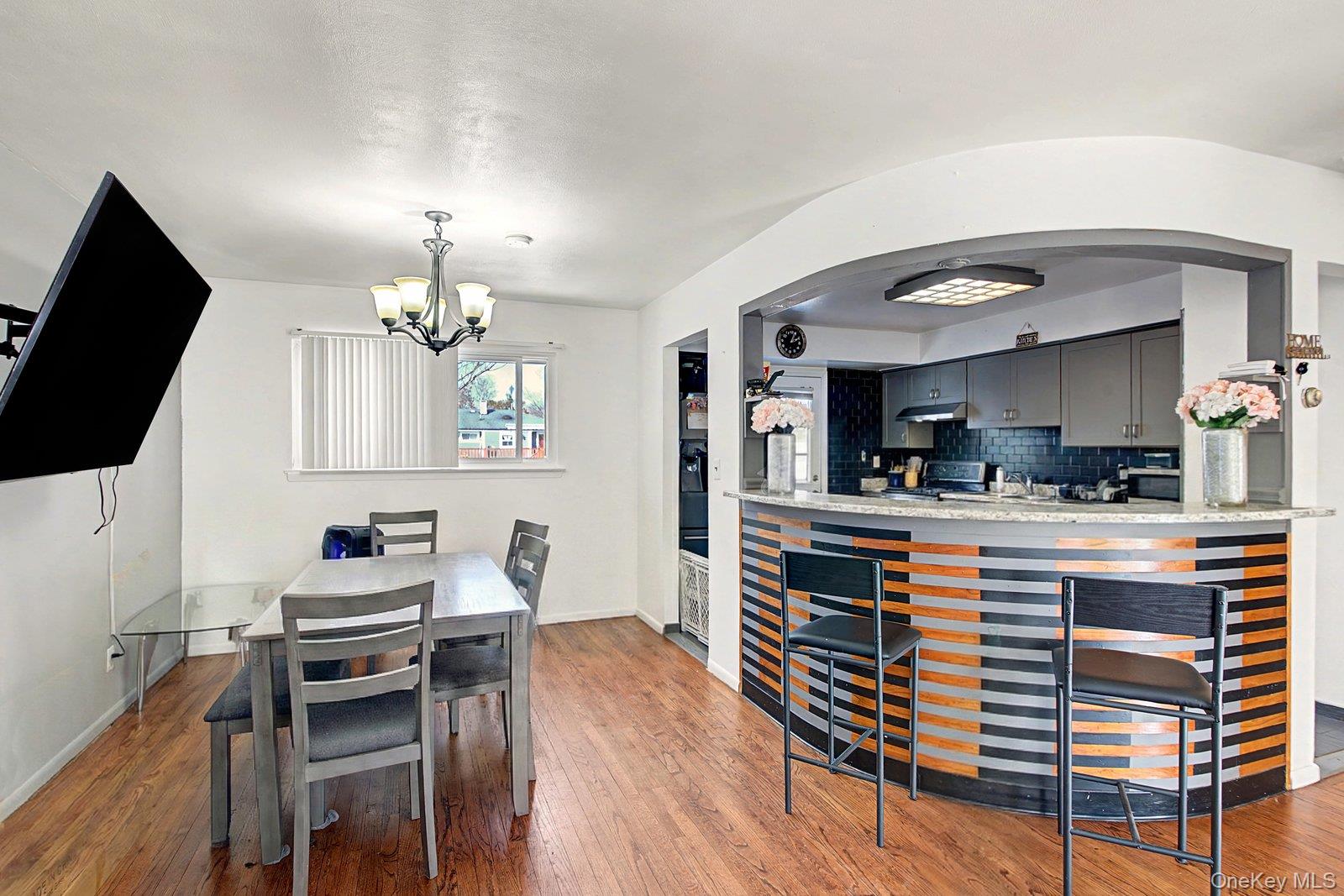 #5 photo, 23 Frank Street, Brentwood , NY 11717