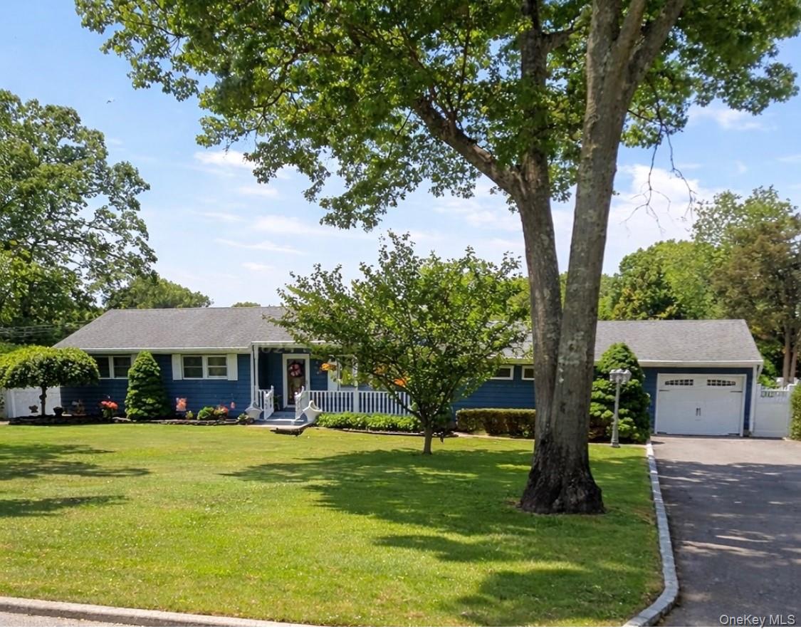 #1 photo, 246 Southern Boulevard, Nesconset , NY 11767