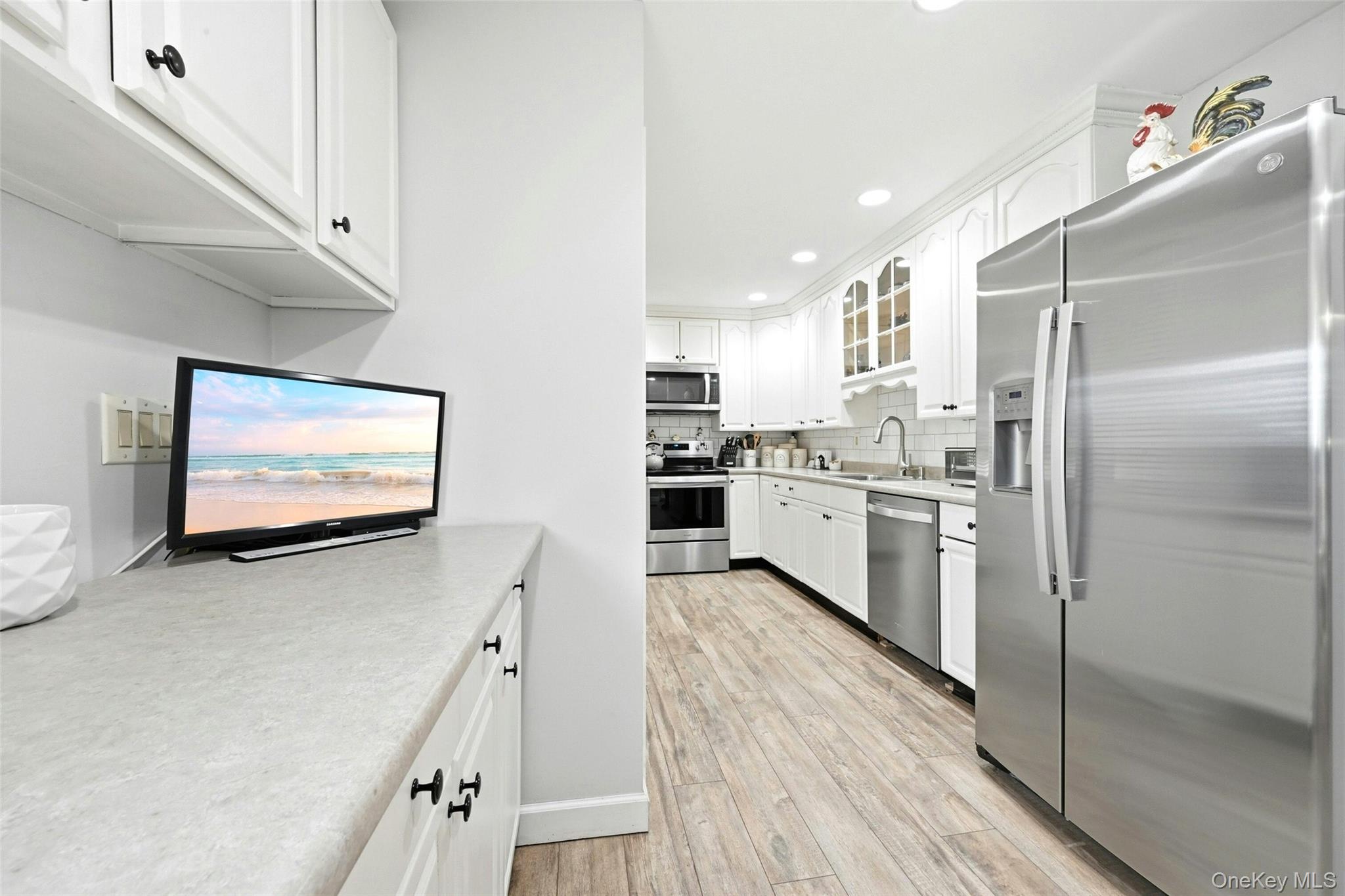 #14 photo, 246 Southern Boulevard, Nesconset , NY 11767