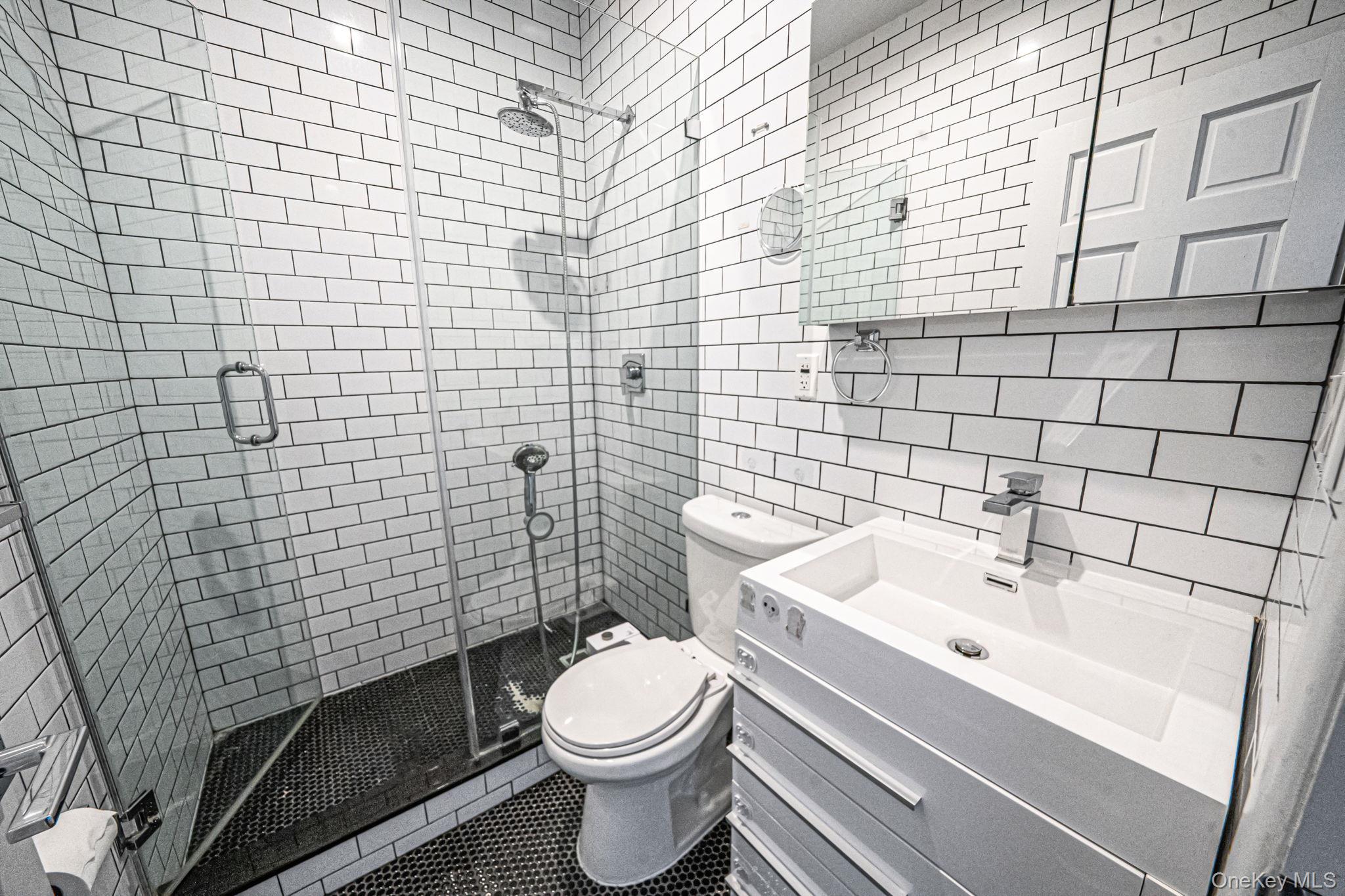 #20 photo, 176A 26th Street, Brooklyn , NY 11232