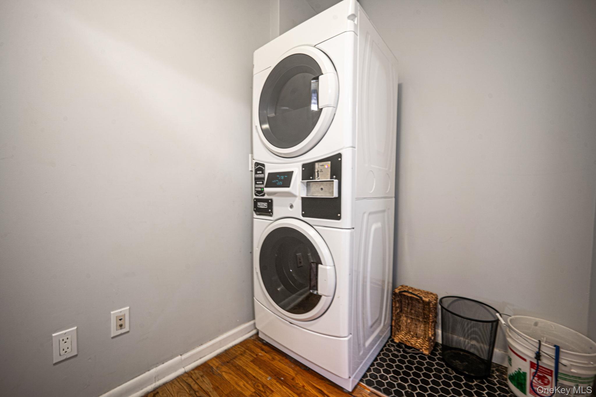 #6 photo, 176A 26th Street, Brooklyn , NY 11232