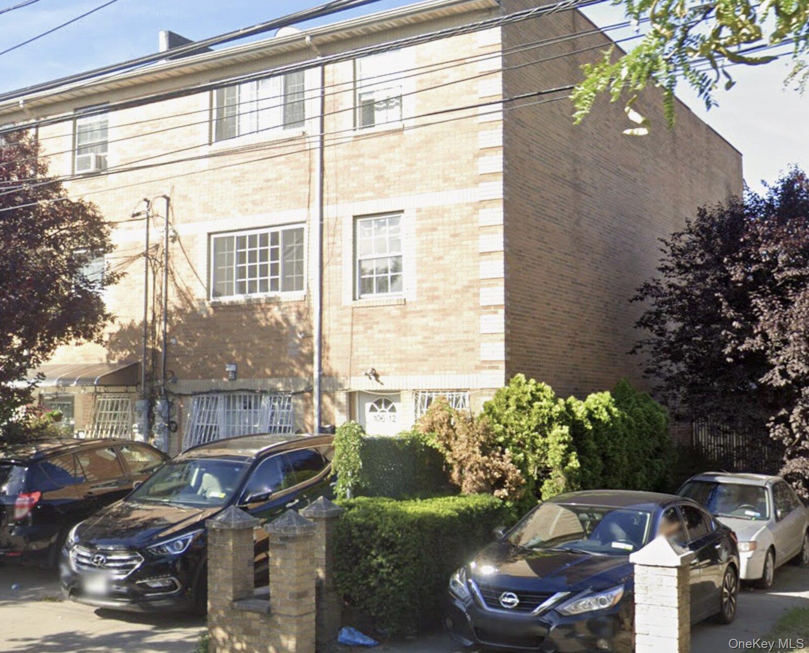 #1 photo, 106-12 156th Street, קווינס Jamaica , NY 11433