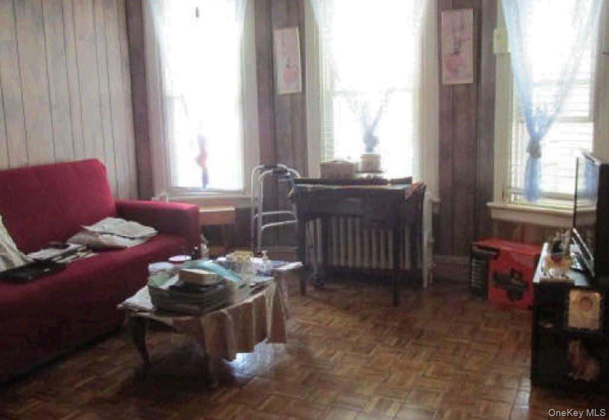 #5 photo, 101-17 125th Street, Richmond Hill S. , NY 11419