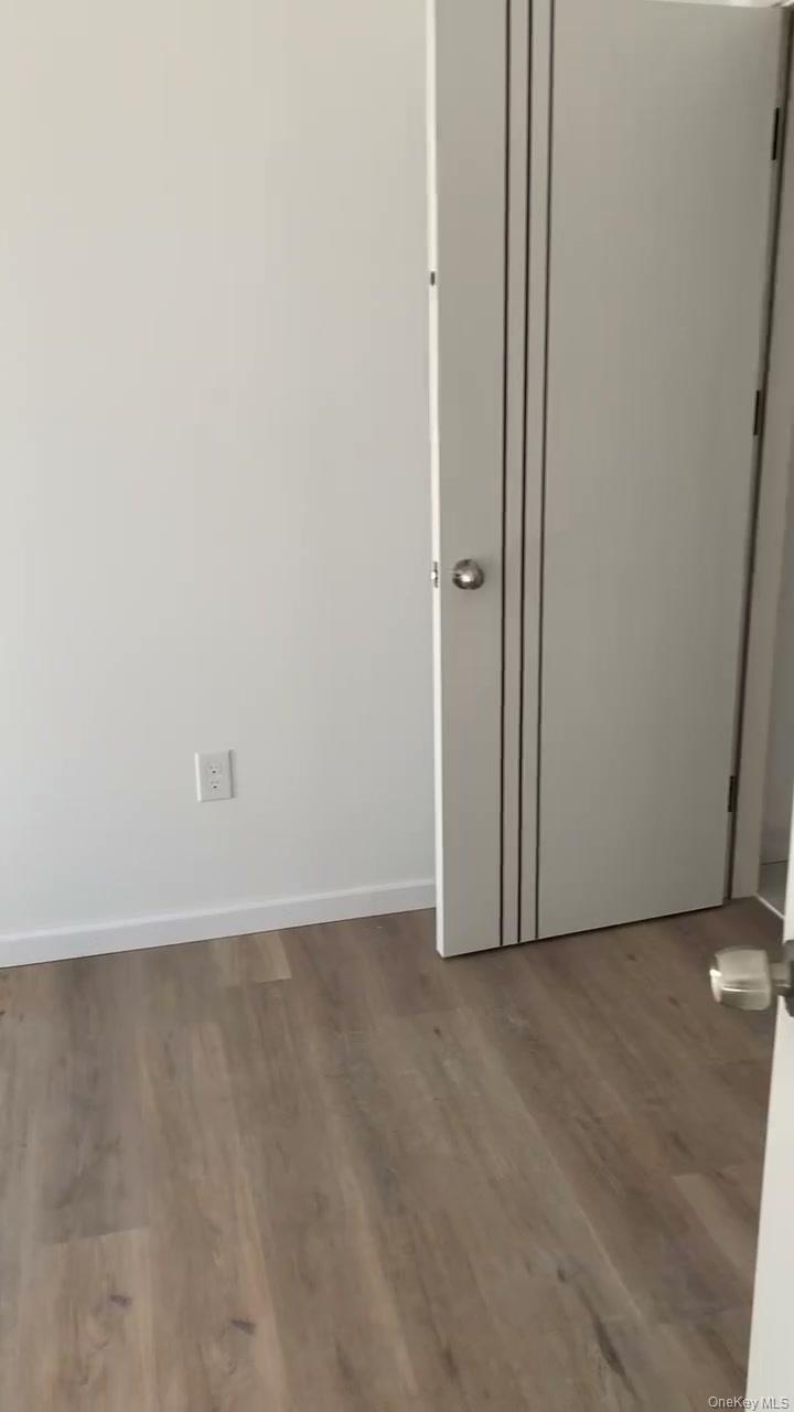 #2 photo, 7040 45th ave, कुईंस Woodside , NY 11377