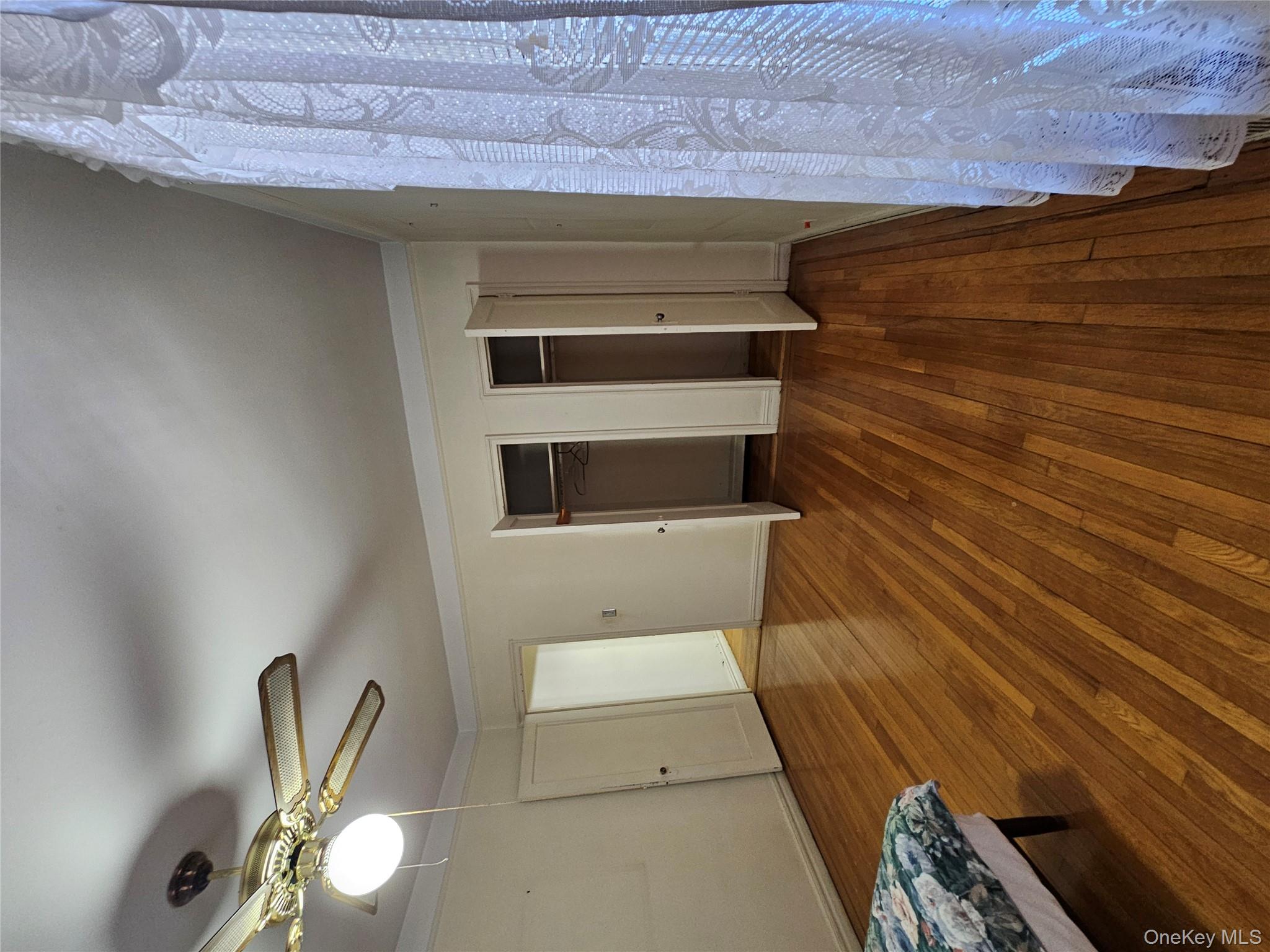 #15 photo, 111-39 76th Road, Куинс ‖ Forest Hills , NY 11375